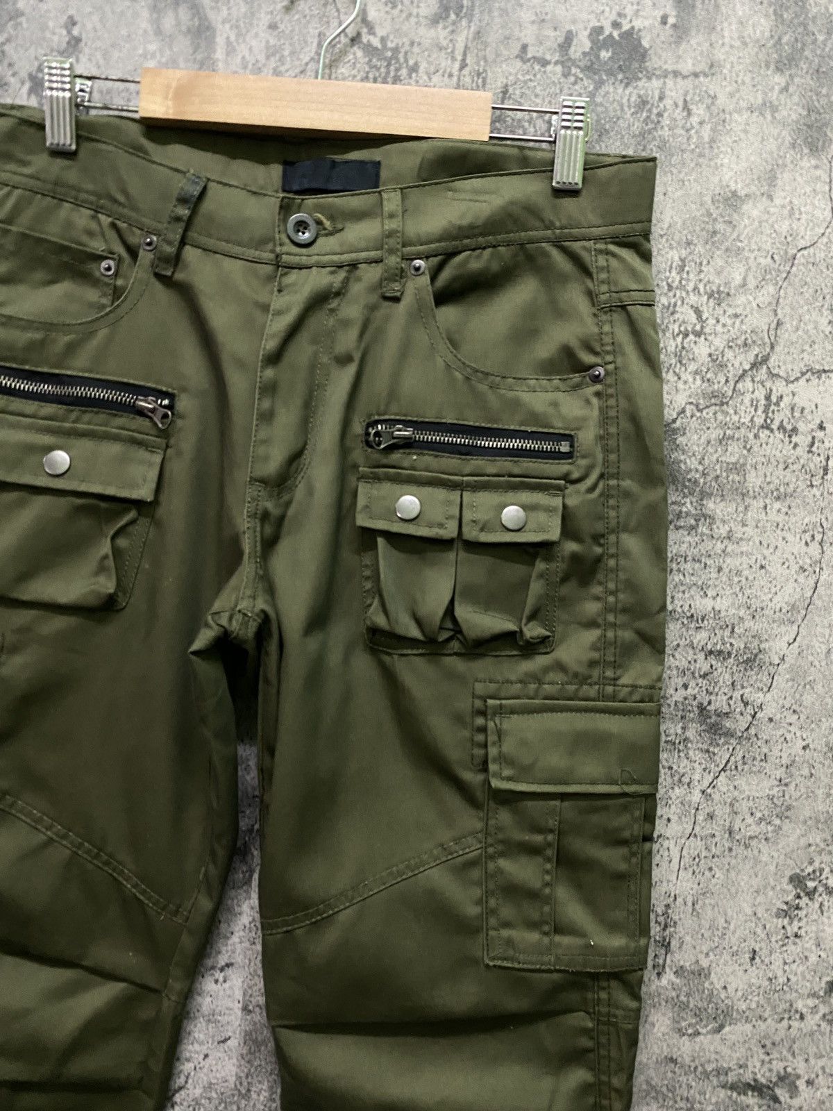 Japanese Brand Japan Made SPARKLE Multipocket Cargo Zipper Pant Size US 31 - 5 Thumbnail
