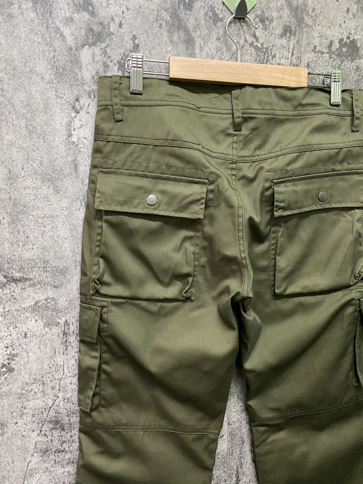Japanese Brand Japan Made SPARKLE Multipocket Cargo Zipper Pant Size US 31 - 13 Thumbnail