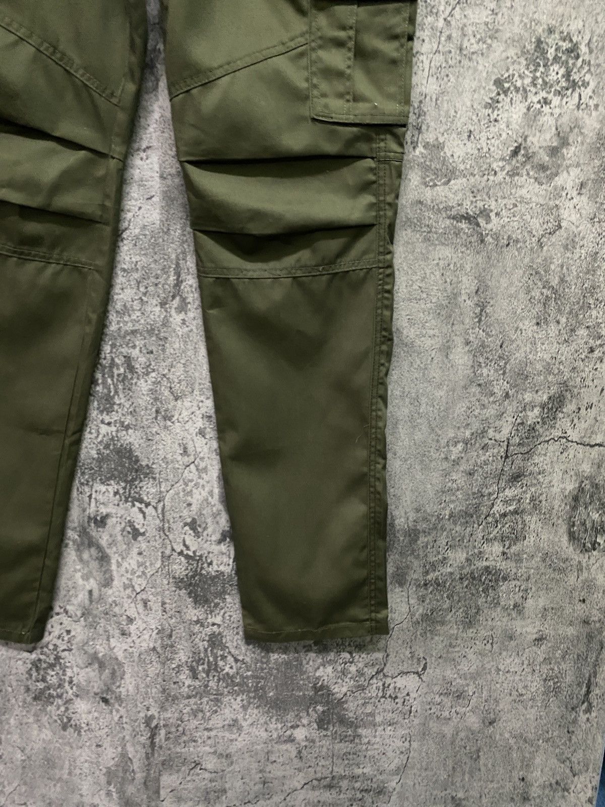 Japanese Brand Japan Made SPARKLE Multipocket Cargo Zipper Pant Size US 31 - 9 Thumbnail
