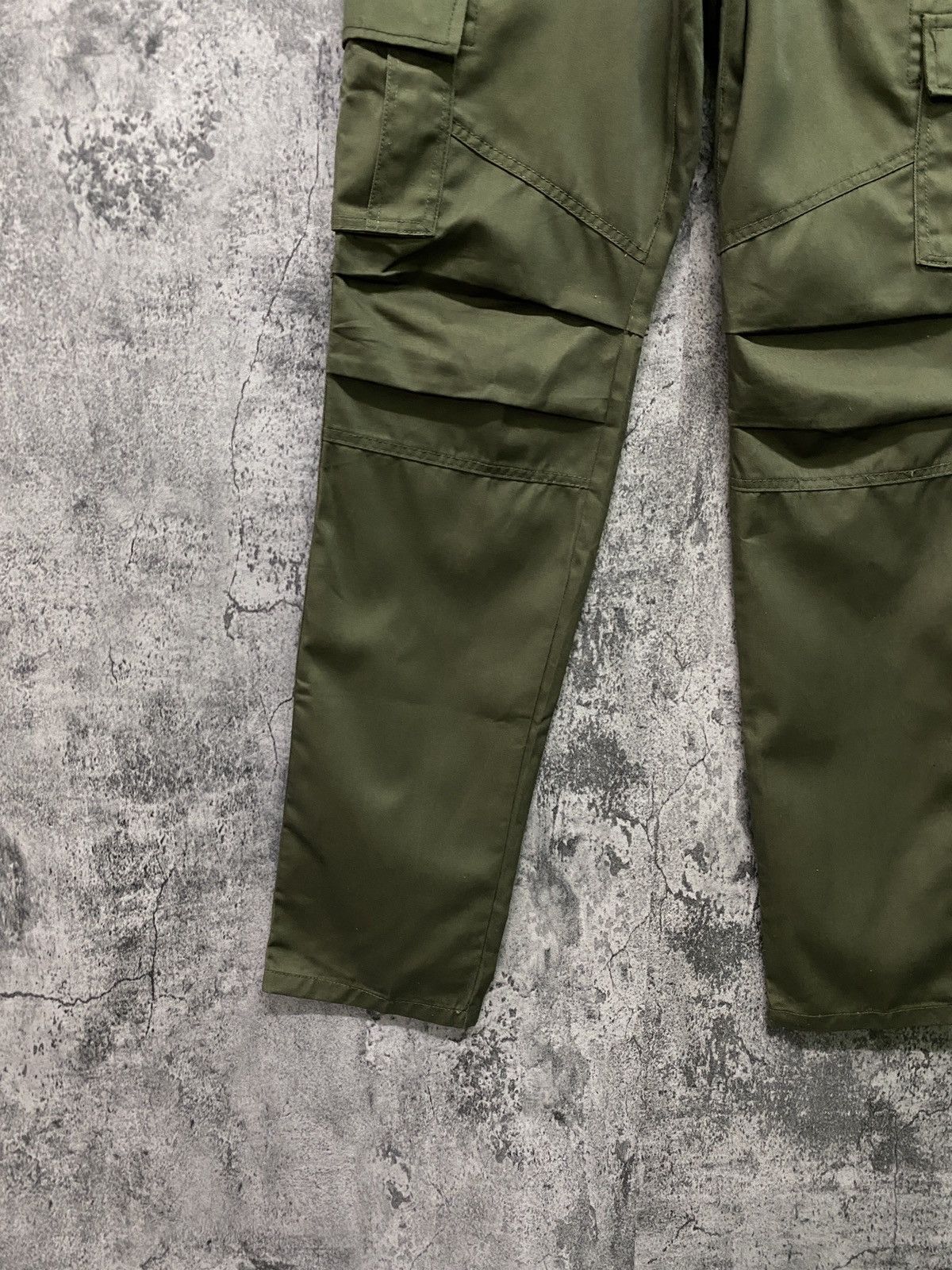 Japanese Brand Japan Made SPARKLE Multipocket Cargo Zipper Pant Size US 31 - 8 Thumbnail