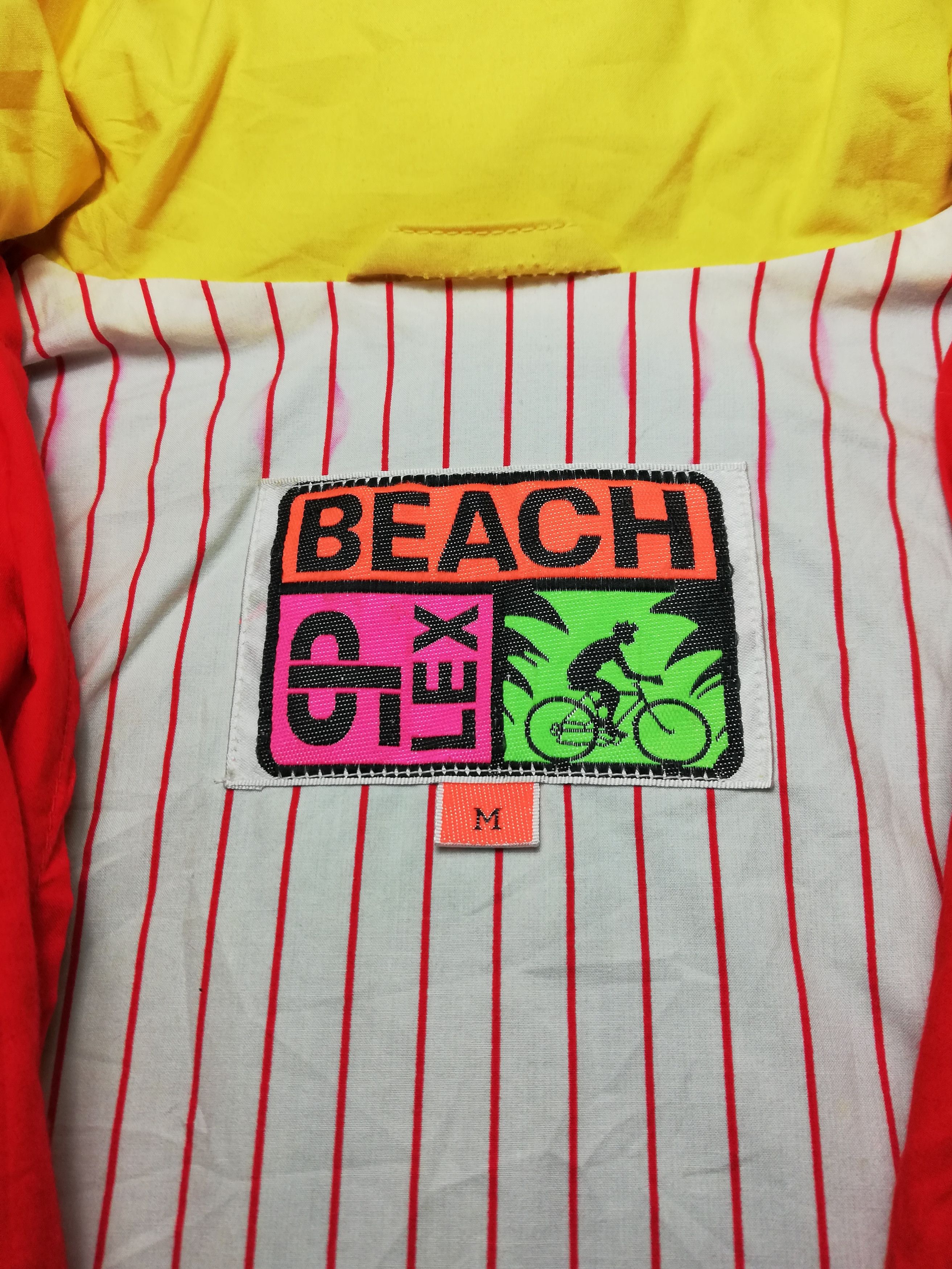 Japanese Brand 🔥Vintage 90's New Sports Club Staff United State Close-Up Size US M / EU 48-50 / 2 - 9 Thumbnail