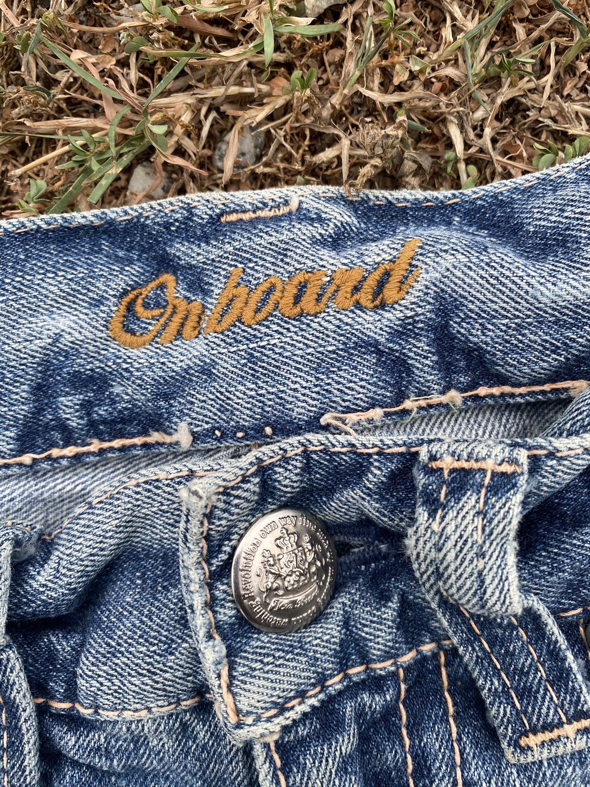 Japanese Brand On Board Distressed Jeans Made in Japan Size 30" / US 8 / IT 44 - 12 Thumbnail