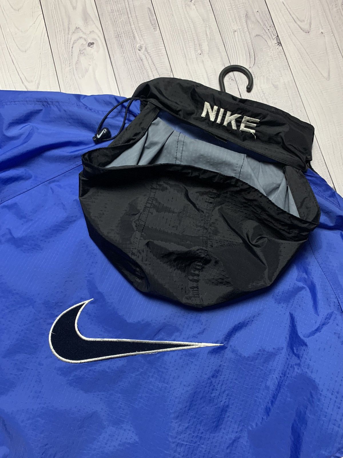 Nike × Vintage Vintage Nike jacket big logo swoosh size XL Size US XL / EU 56 / 4 - 10 Thumbnail