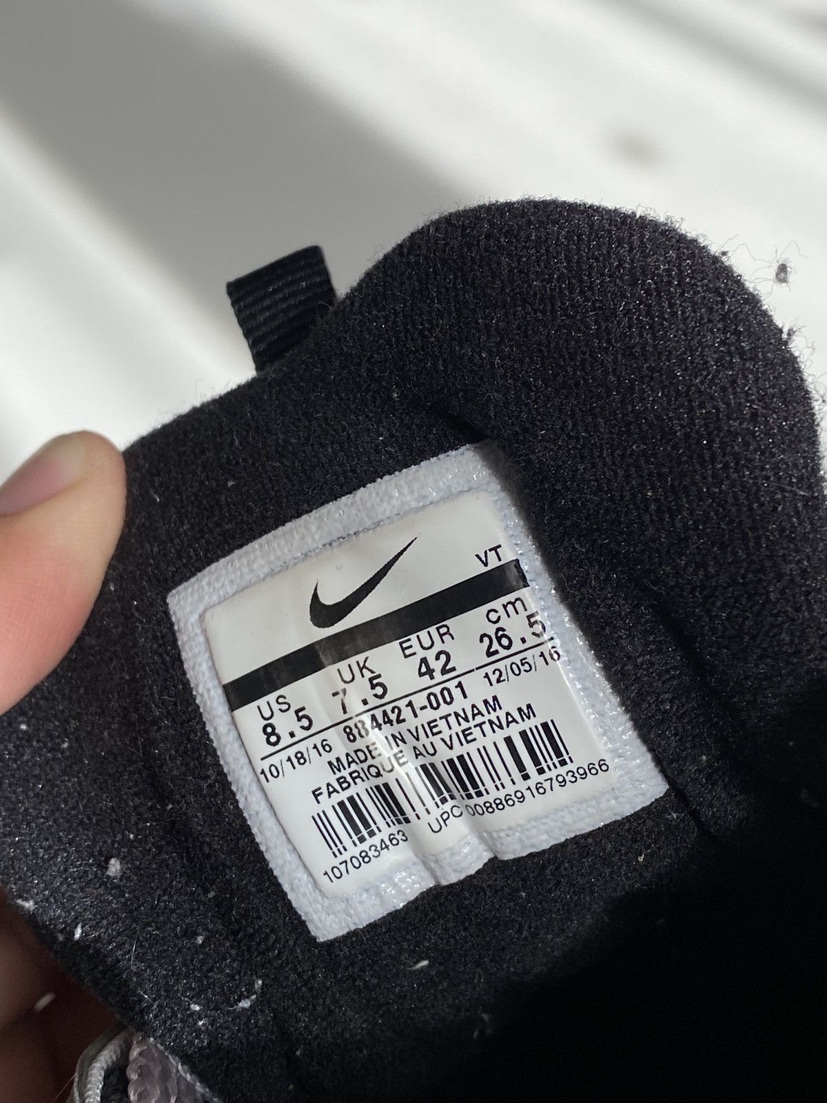 Nike Nike Air Max 97 Silver Bullet Size US 7.5 / EU 40-41 - 19 Thumbnail