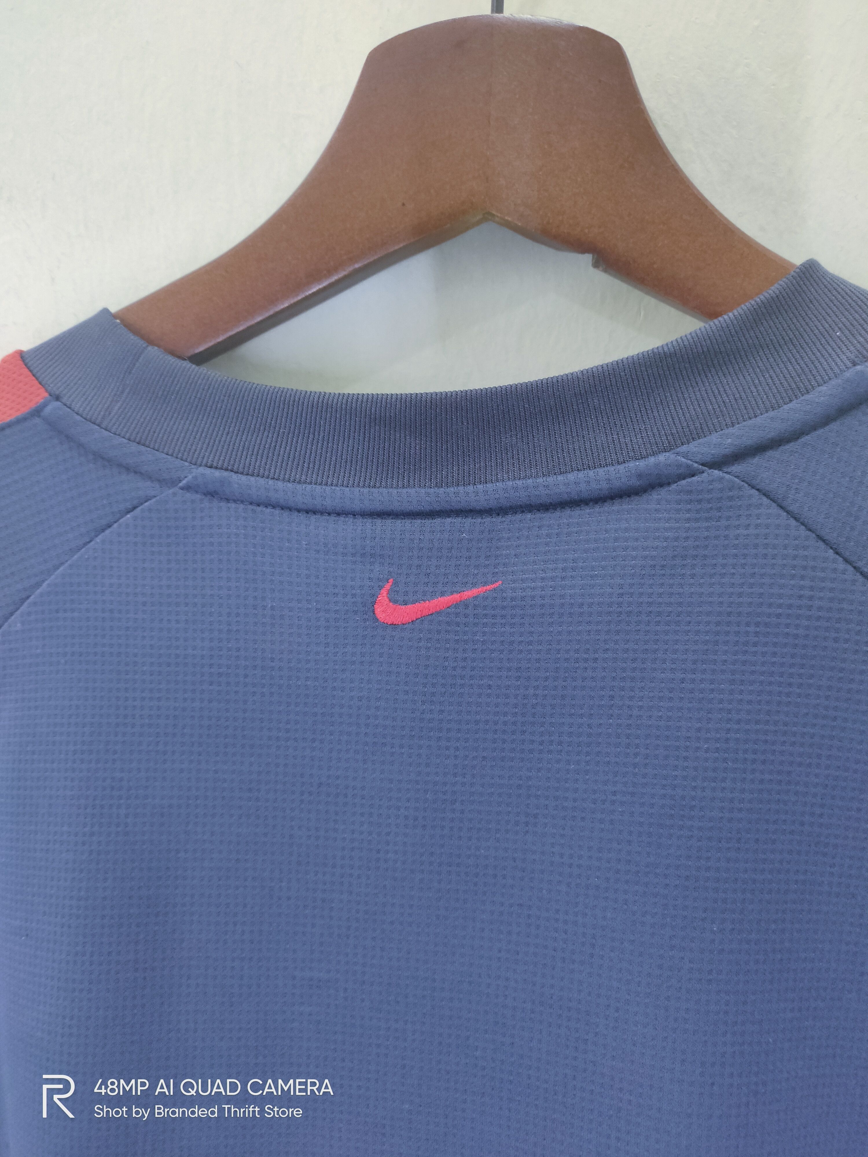 Nike Vintage NIKE XXL Sportwear Basketball Tank Top Shirt Jersey Size US XXL / EU 58 / 5 - 5 Thumbnail
