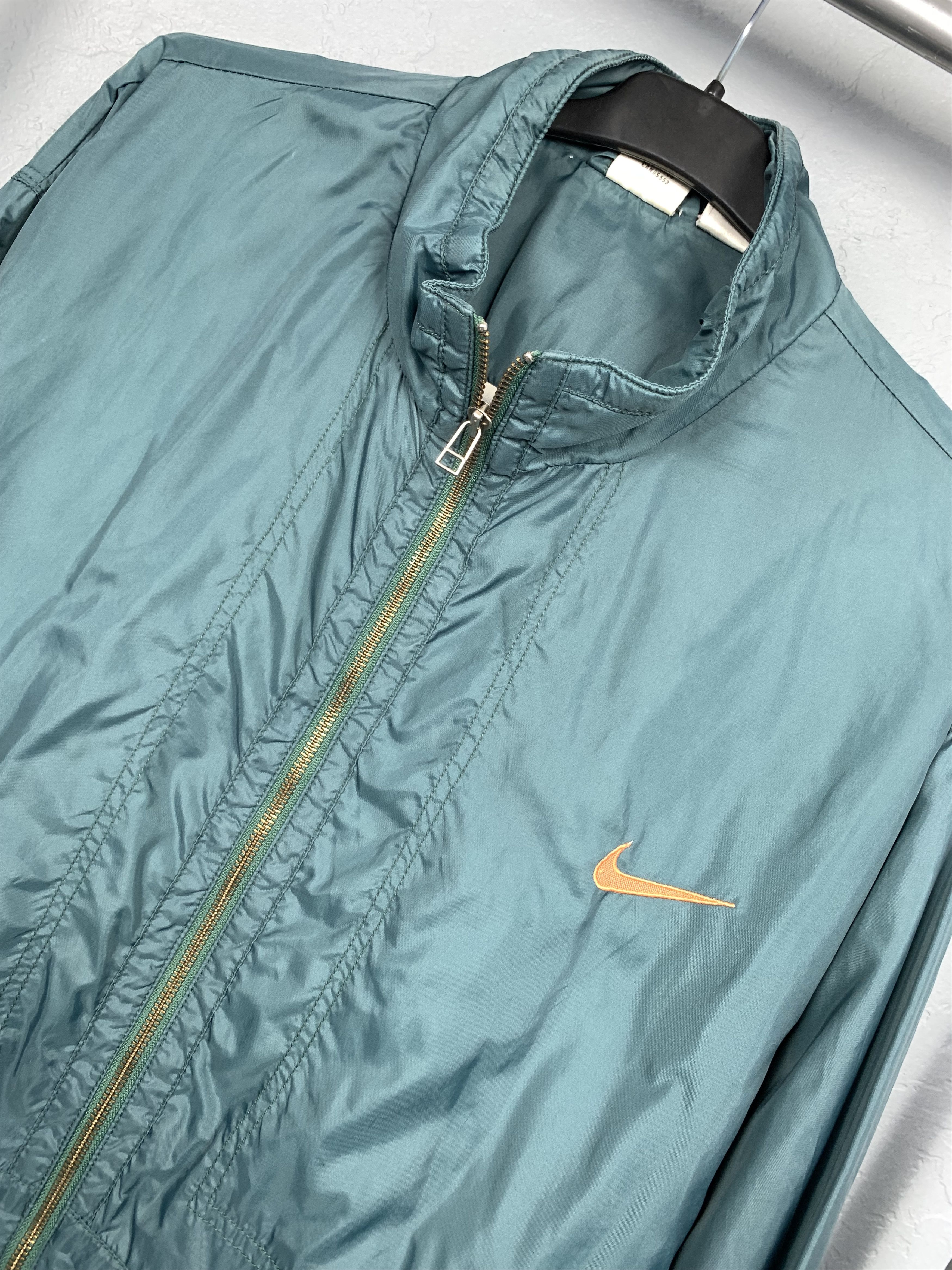 Nike × Vintage Nike 90s Vintage Mens Nylon Jacket Swoosh Size US L / EU 52-54 / 3 - 4 Thumbnail
