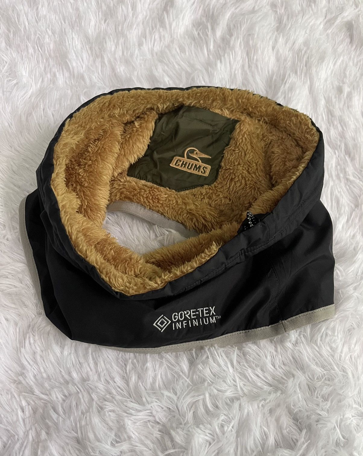 Chums Chums Goretex Furry Neck Warmer Size ONE SIZE - 3 Thumbnail