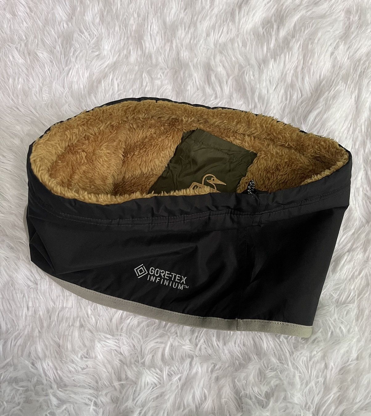 Chums Chums Goretex Furry Neck Warmer Size ONE SIZE - 4 Thumbnail