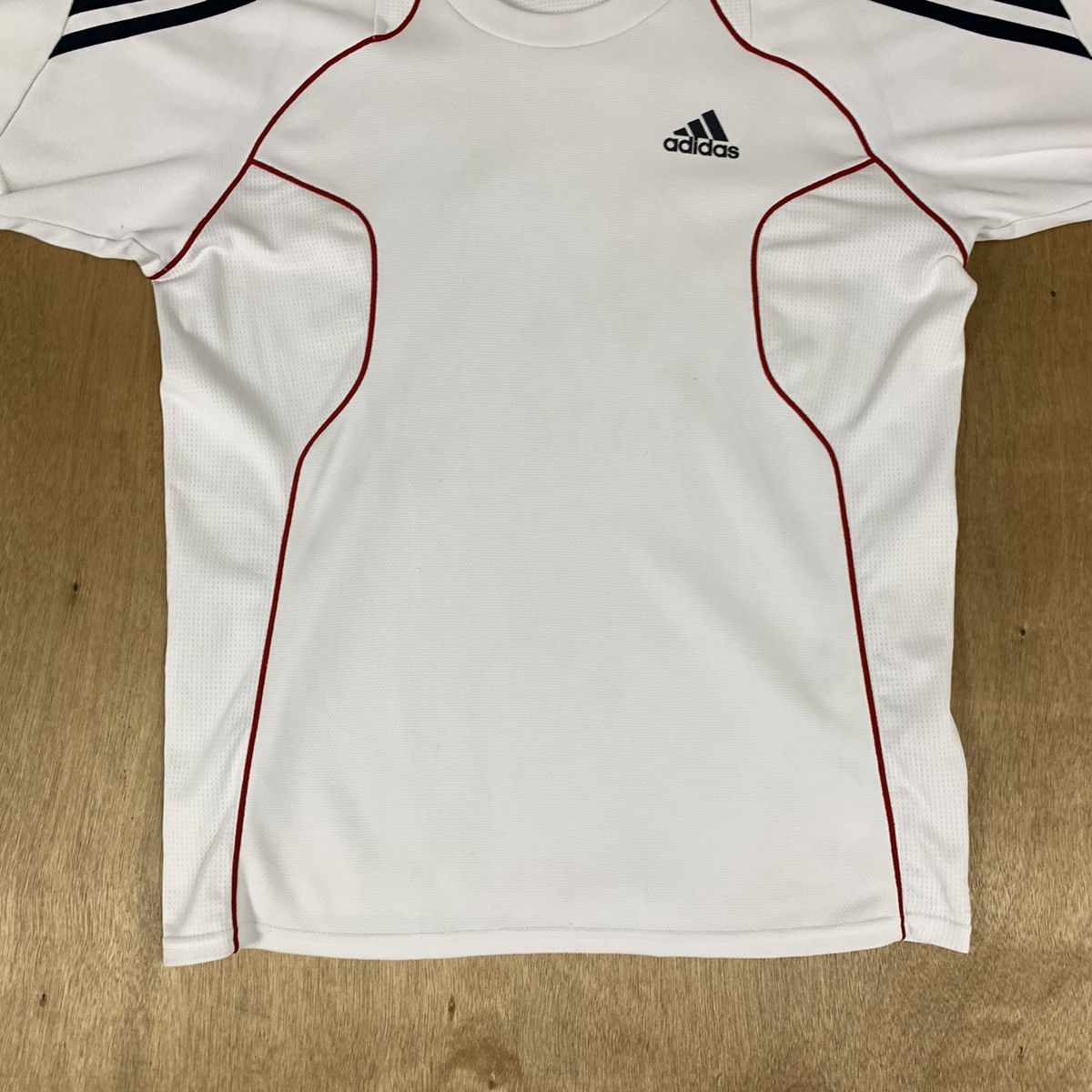 Adidas ADIDAS 3 Striped Breathable Soccer Football Jersey Tshirt Size US M / EU 48-50 / 2 - 4 Thumbnail