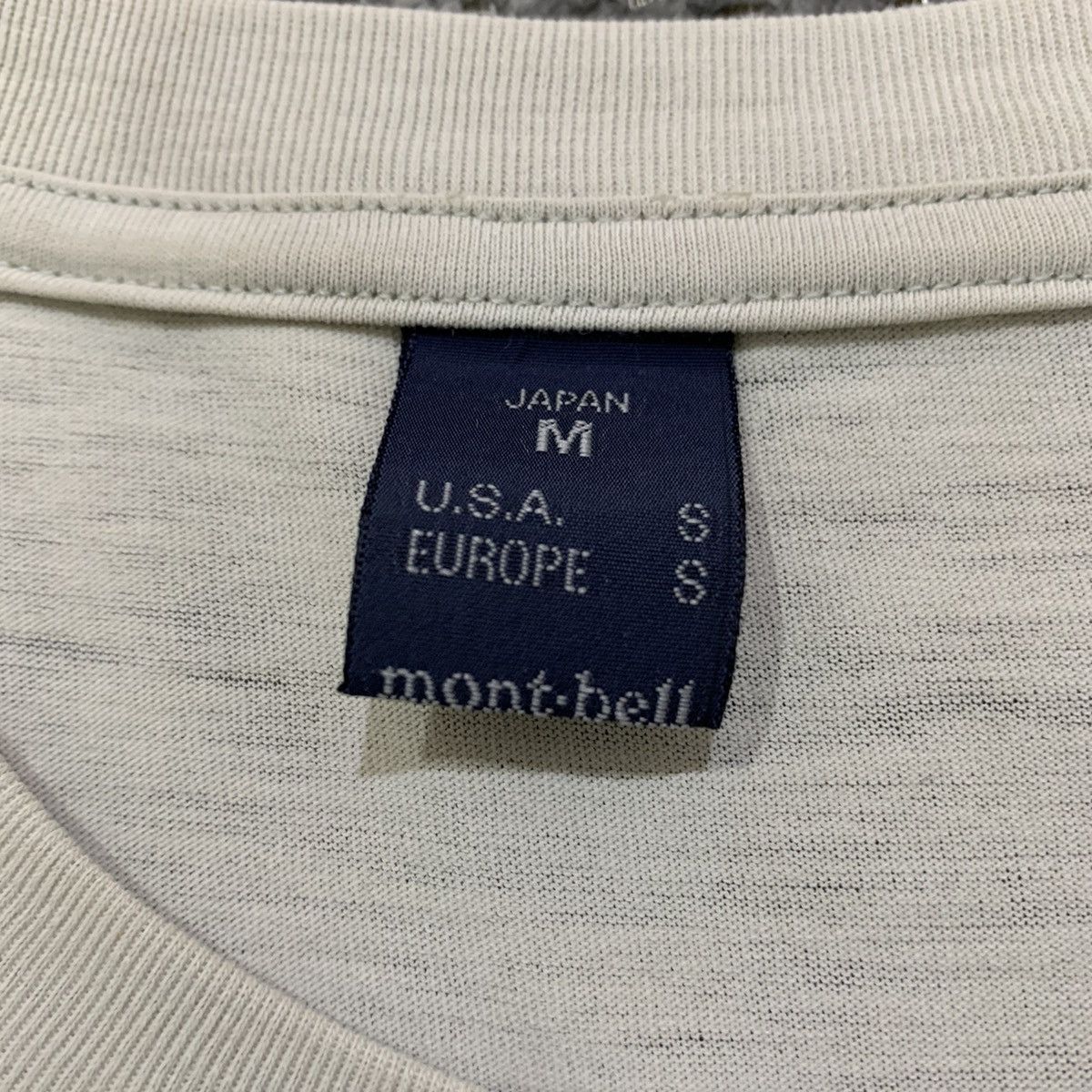 Montbell MONTBELL Vintage 90s Stretchable Big Logo Streetwear TShirt Size US S / EU 44-46 / 1 - 5 Thumbnail