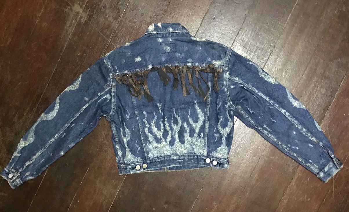 Levi's Vintage Clothing 🔥RARE🔥Levi’s distressed denim jacket Size US M / EU 48-50 / 2 - 13 Thumbnail