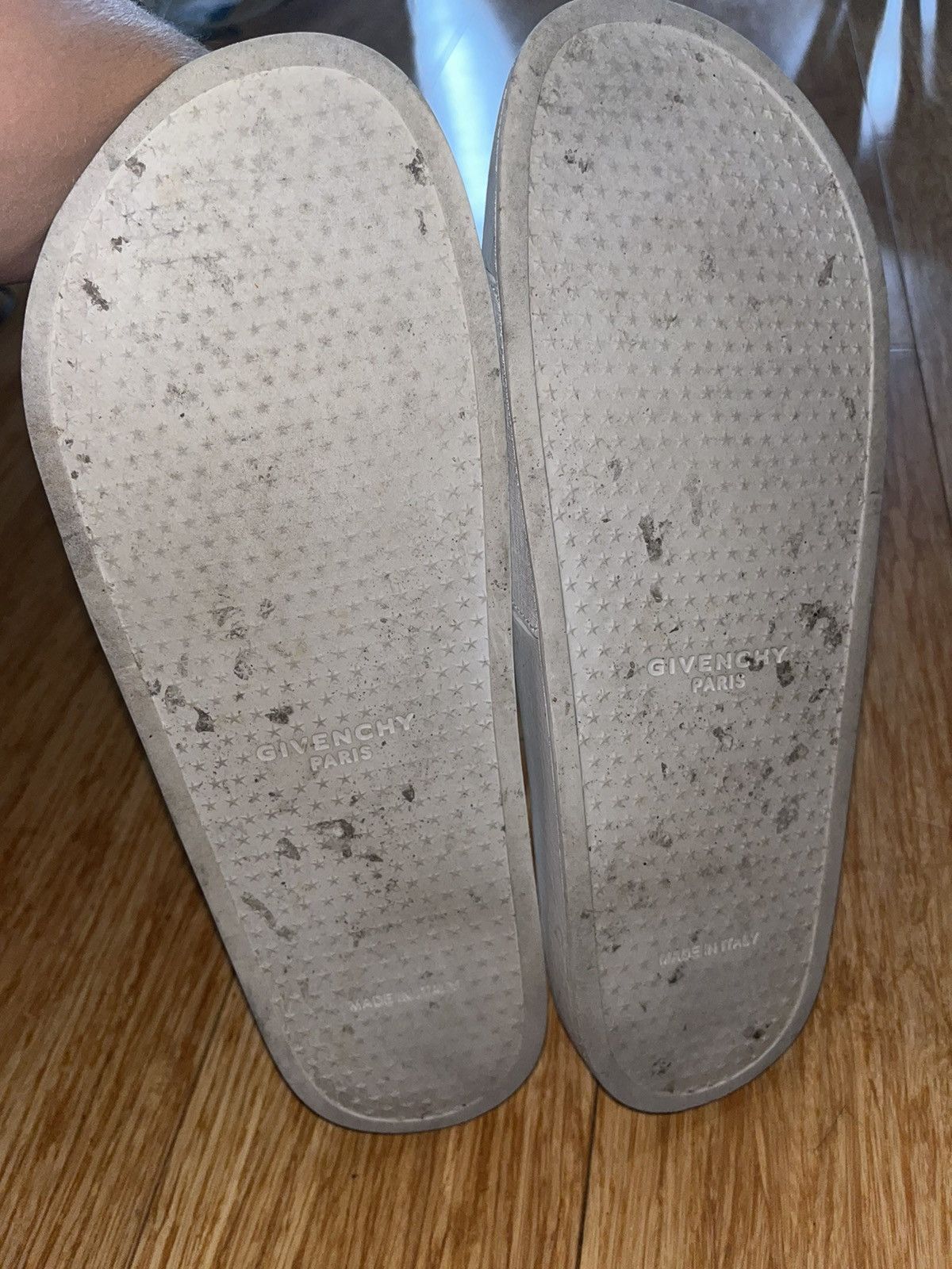 Givenchy Givenchy Pool Logo Slides Size US 12 / EU 45 - 5 Thumbnail