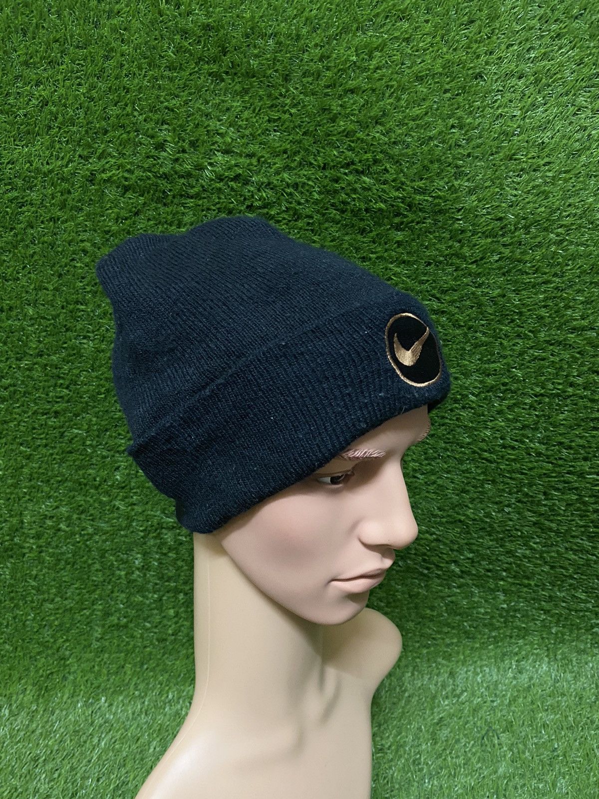 Nike Rare!! Vintage 90s Nike Center Logo Beanie Hat Size ONE SIZE - 3 Thumbnail