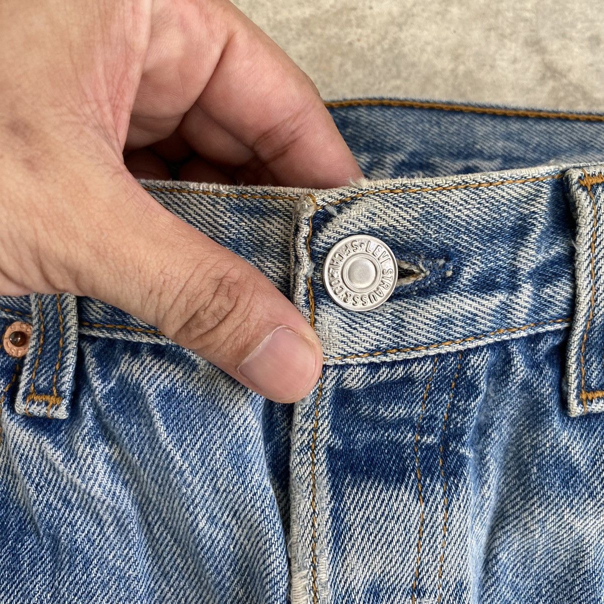 Levi's Vintage 90’s Levis 501 Stonewashed Blue Ripped Jeans Size US 29 - 10 Thumbnail