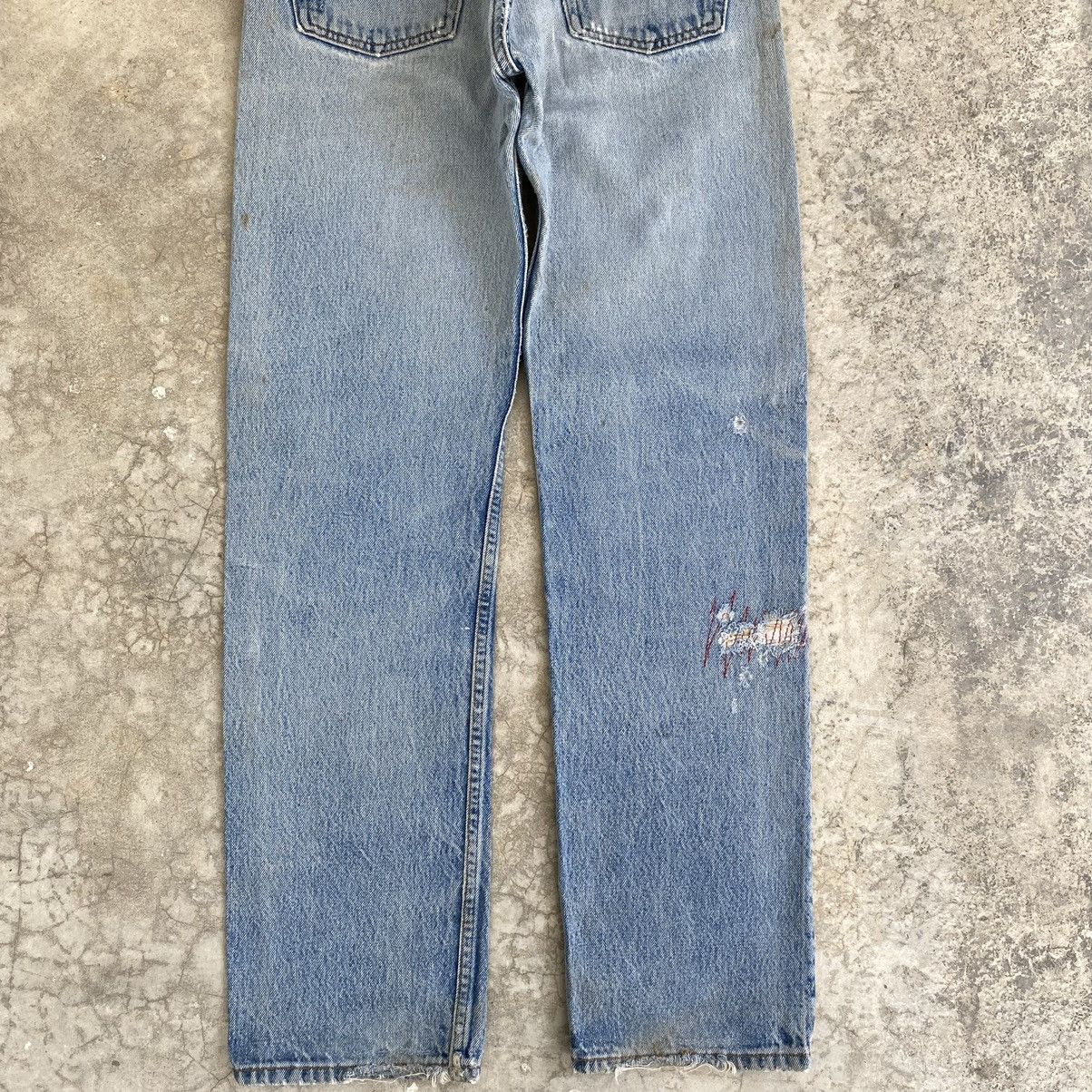 Levi's Vintage 90’s Levis 501 Stonewashed Blue Ripped Jeans Size US 29 - 15 Thumbnail