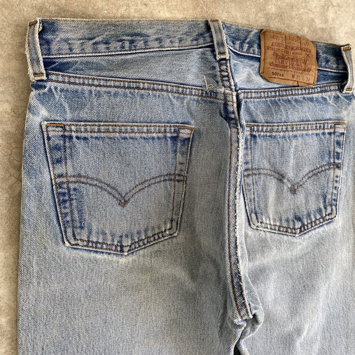 Levi's Vintage 90’s Levis 501 Stonewashed Blue Ripped Jeans Size US 29 - 18 Thumbnail