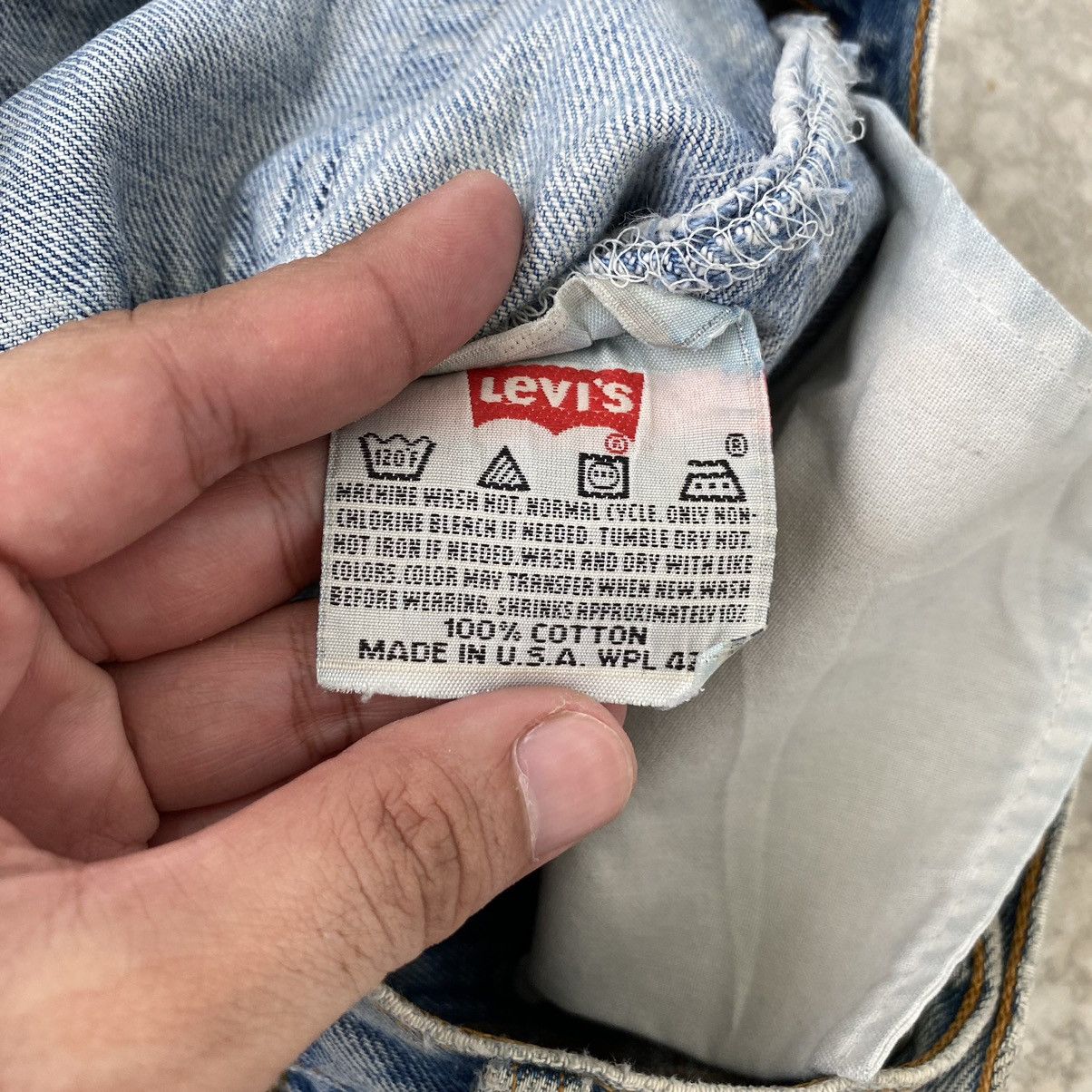 Levi's Vintage 90’s Levis 501 Stonewashed Blue Ripped Jeans Size US 29 - 21 Thumbnail