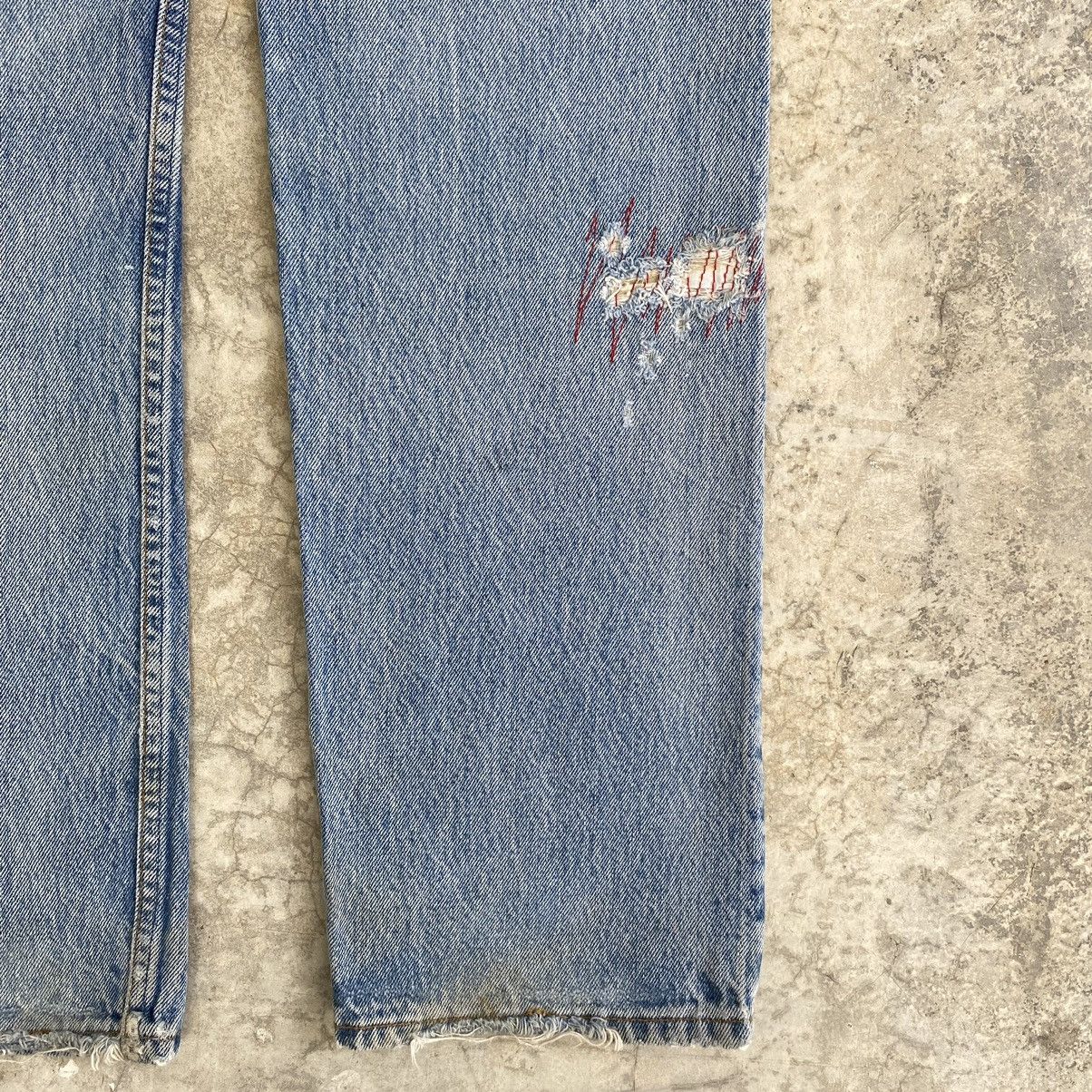 Levi's Vintage 90’s Levis 501 Stonewashed Blue Ripped Jeans Size US 29 - 16 Thumbnail