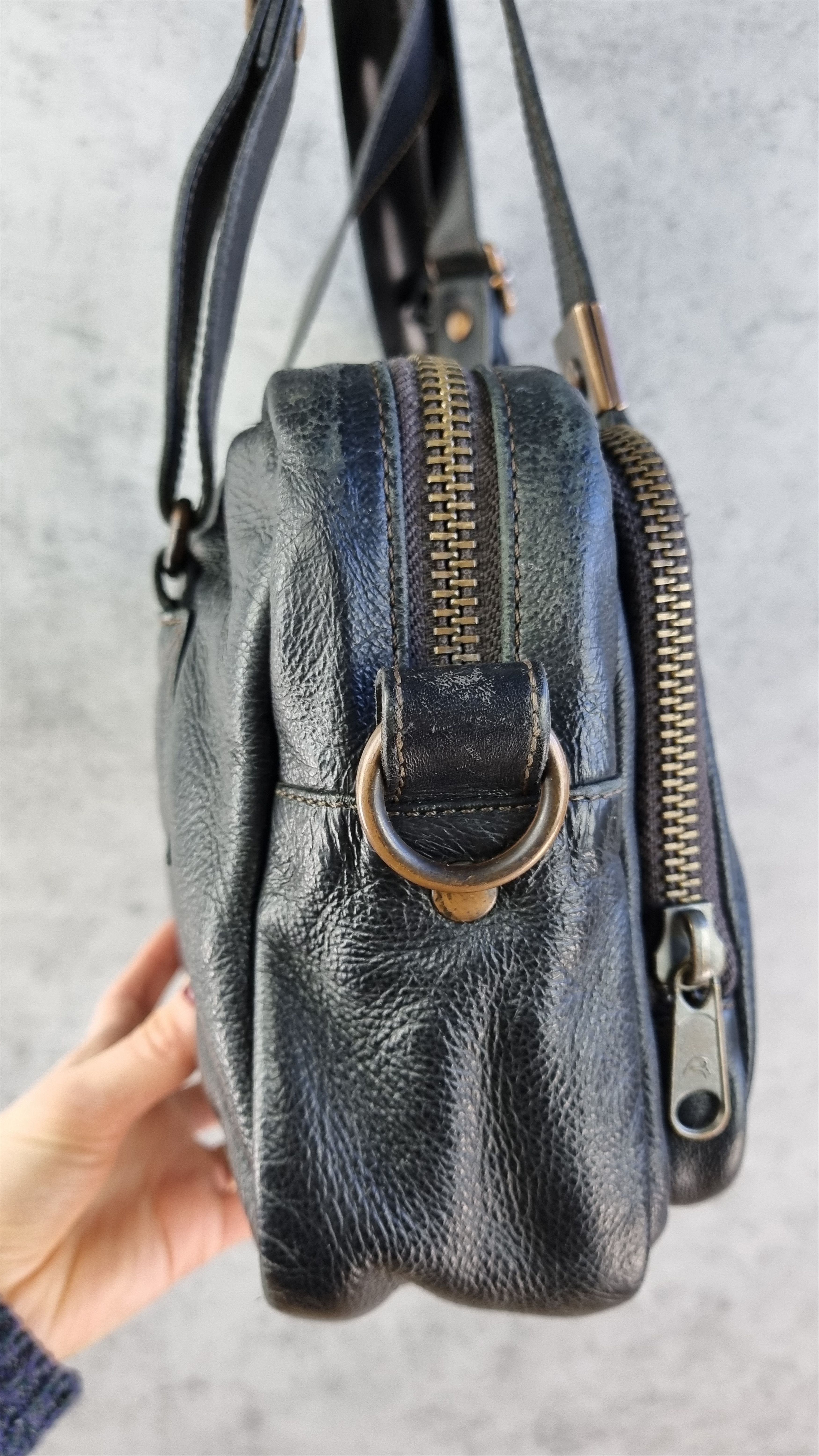 Genuine Leather × Mandarina Duck Rare Mandarina Duck Leather Bag Size ONE SIZE - 10 Thumbnail