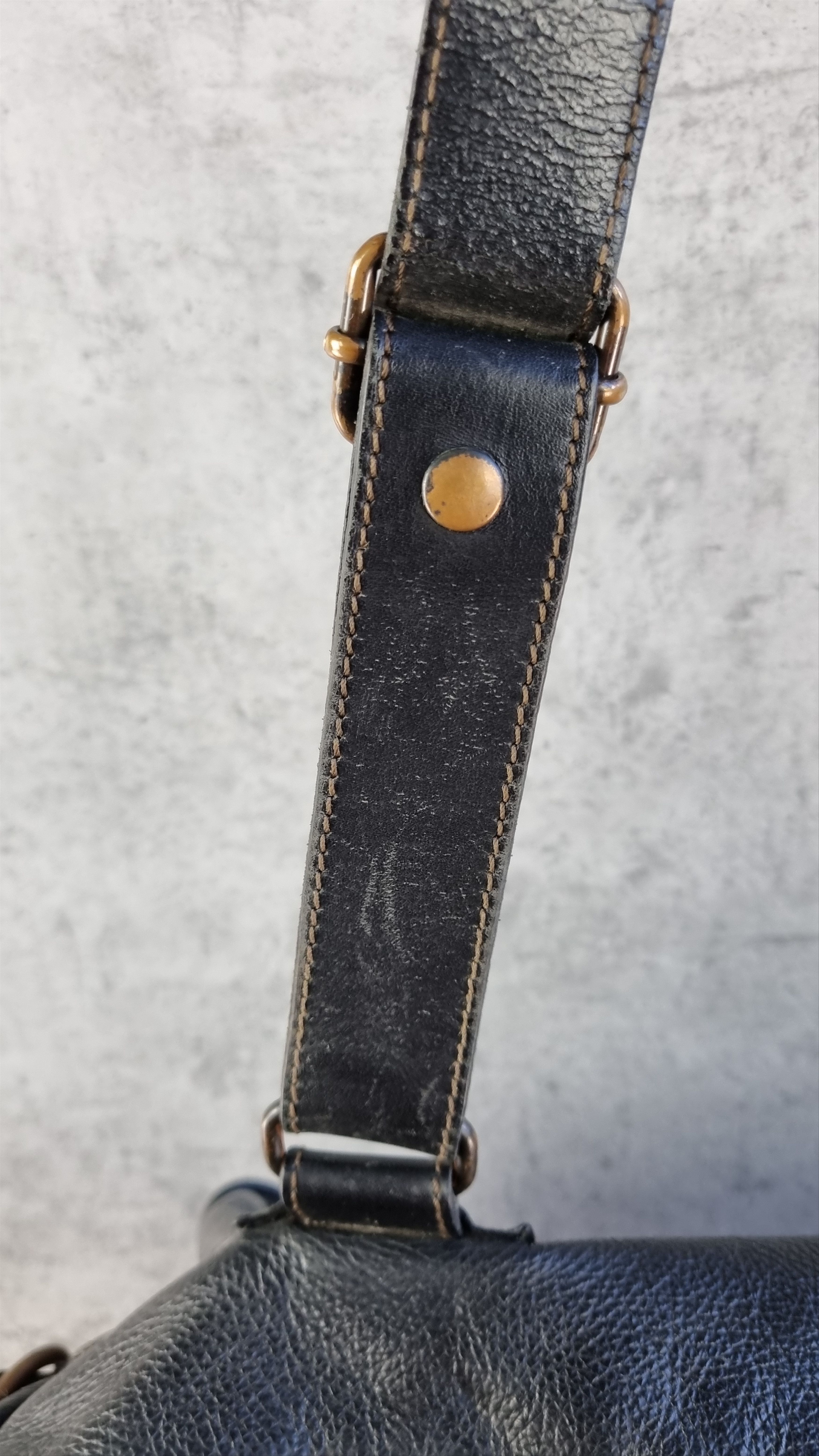 Genuine Leather × Mandarina Duck Rare Mandarina Duck Leather Bag Size ONE SIZE - 16 Thumbnail
