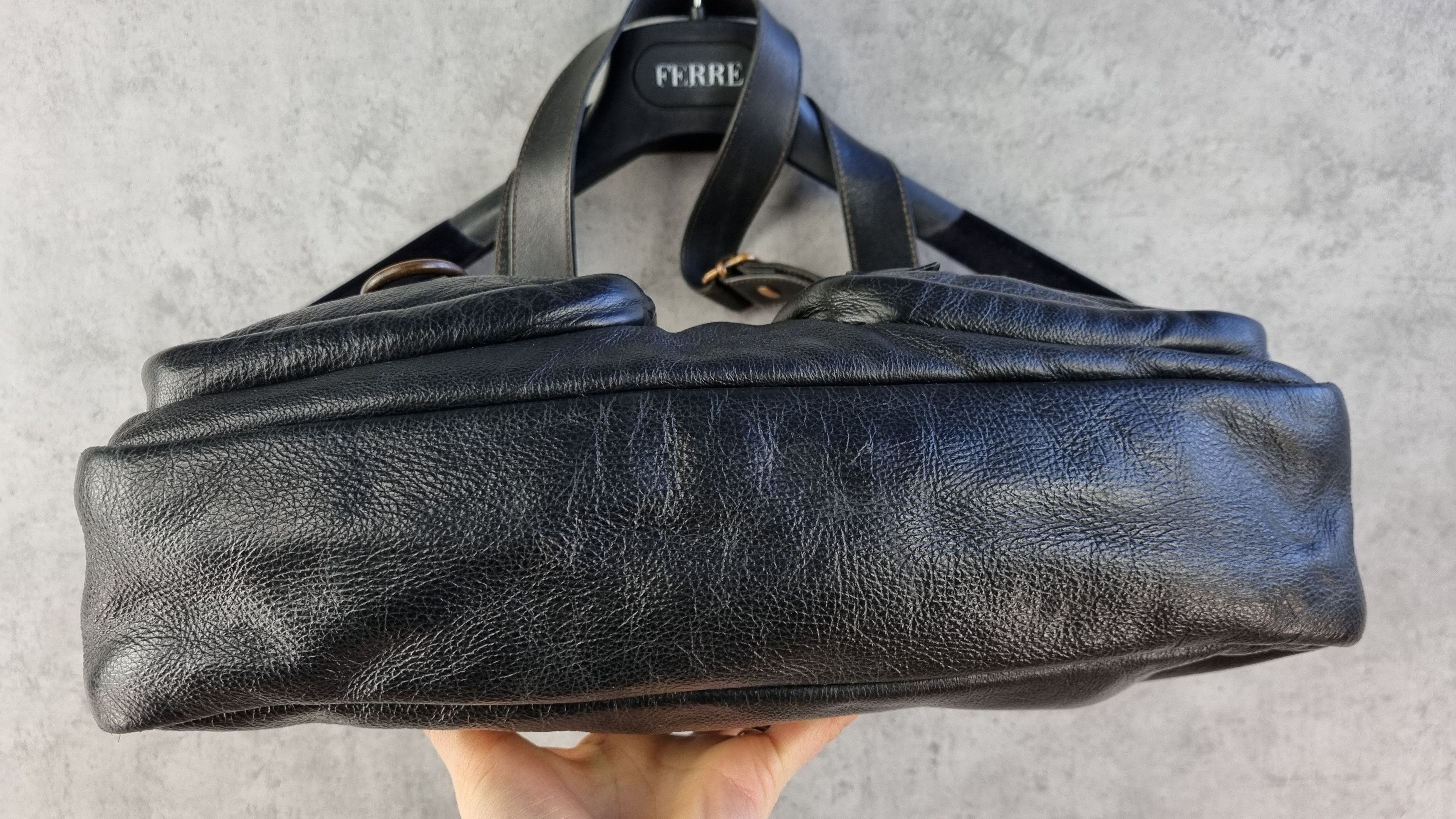 Genuine Leather × Mandarina Duck Rare Mandarina Duck Leather Bag Size ONE SIZE - 5 Thumbnail