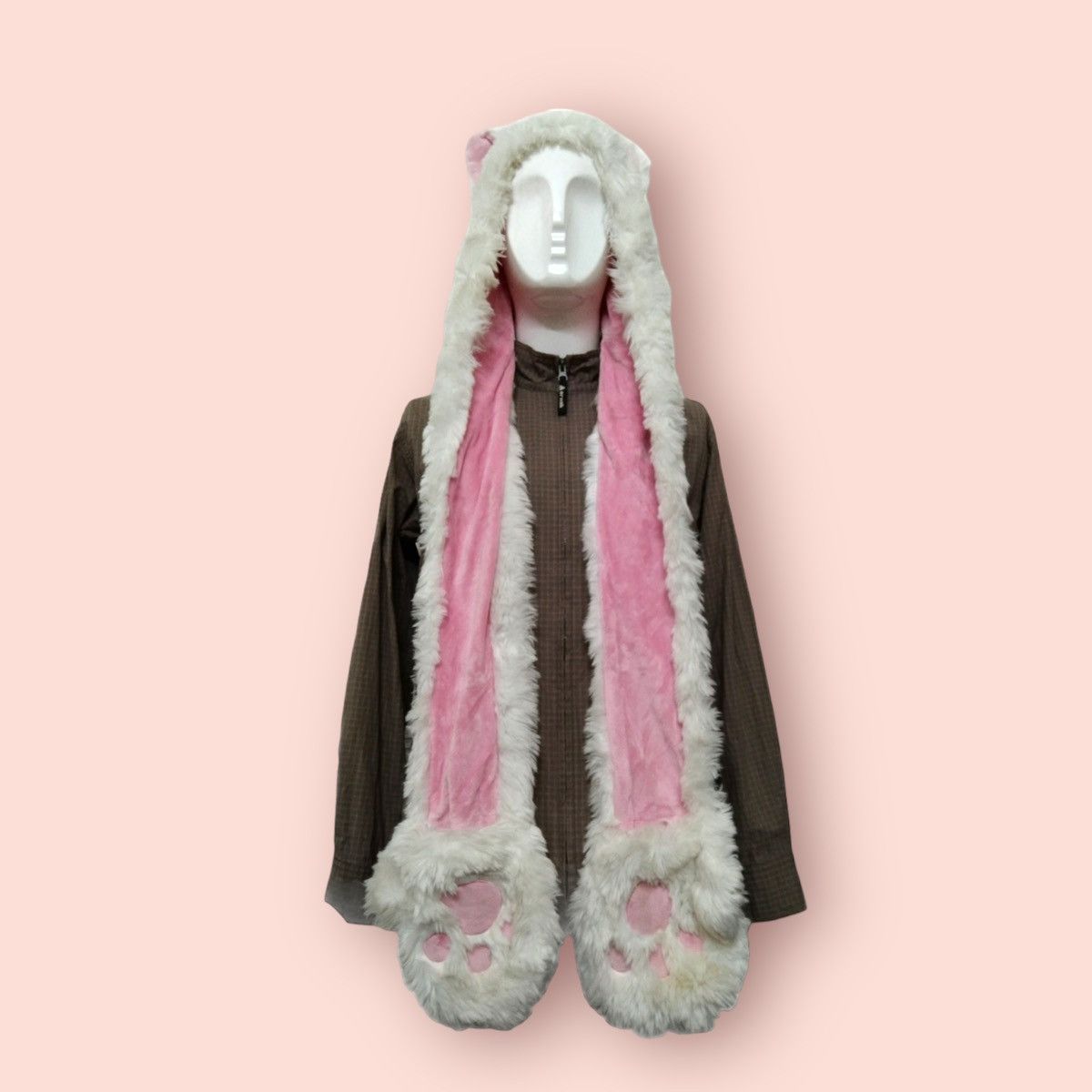 Disney × Japanese Brand FAUX FUR DISNEY CHARACTER HAT SCARFT Size ONE SIZE - 2 Thumbnail