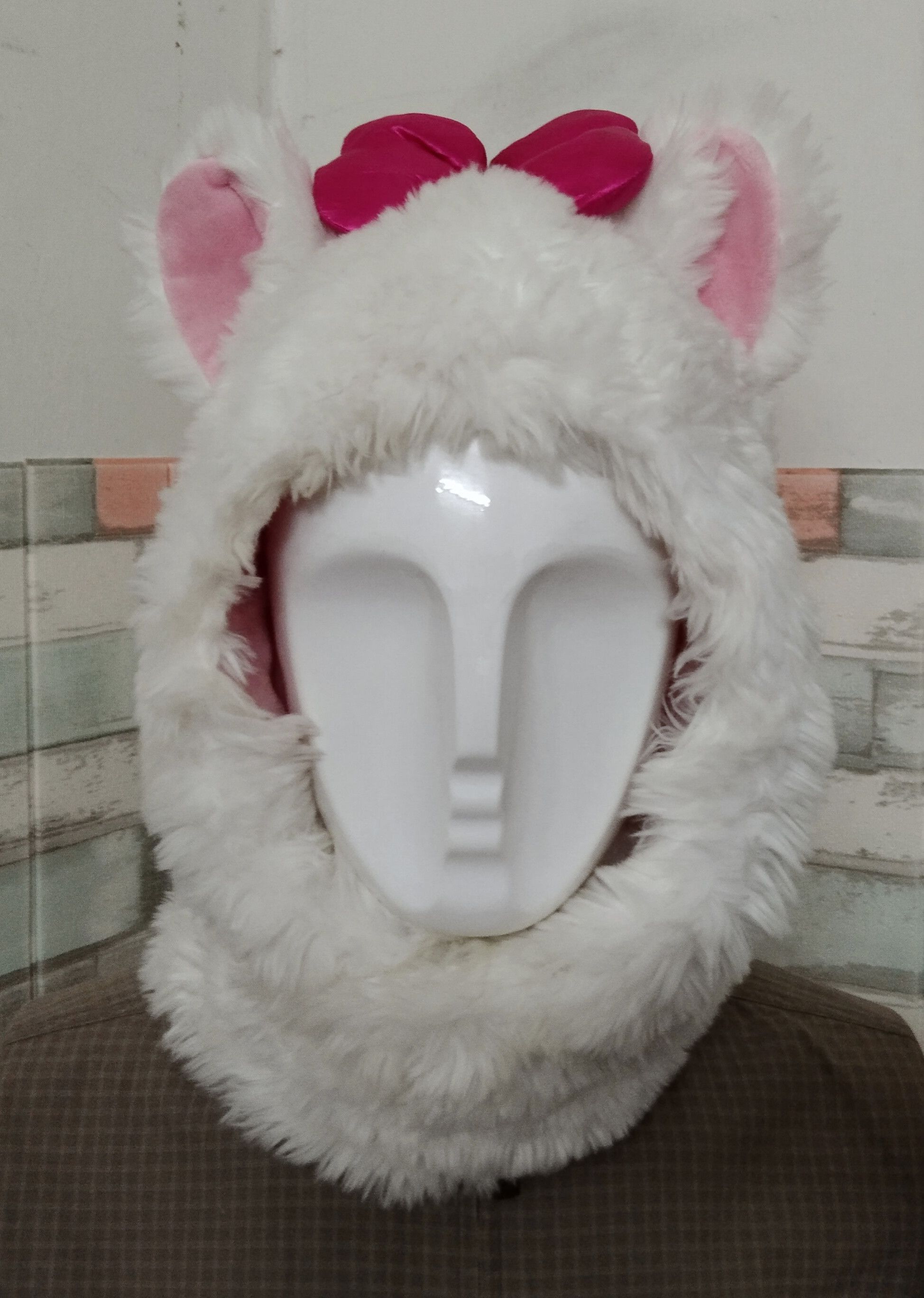 Disney × Japanese Brand FAUX FUR DISNEY CHARACTER HAT SCARFT Size ONE SIZE - 12 Thumbnail