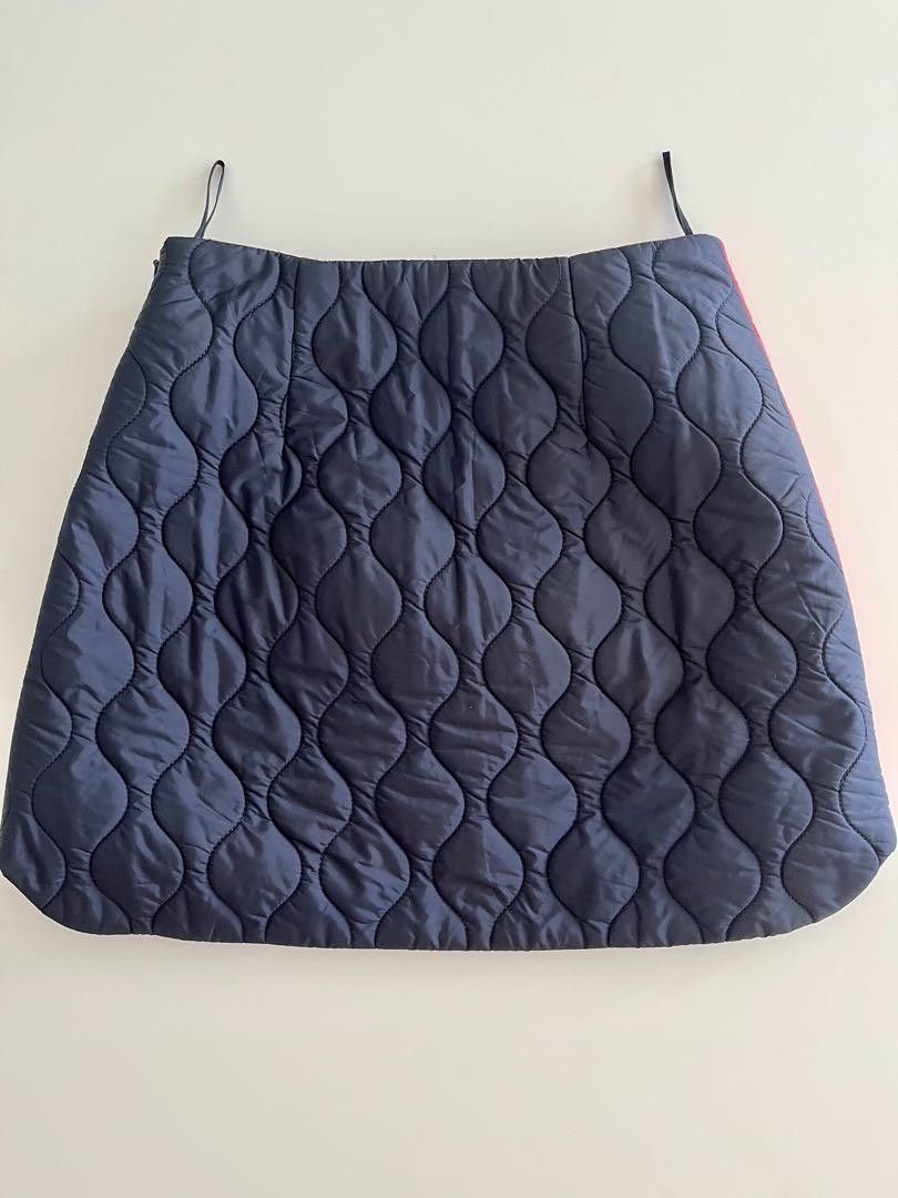 Miu Miu Miu Miu Padded Mini Skirt Size 25" / US 0 / IT 36 - 2 Thumbnail