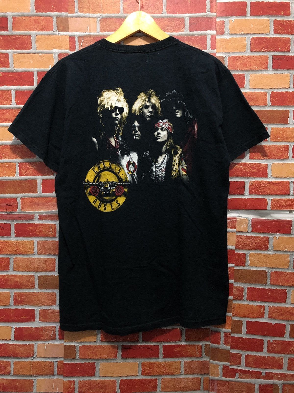 Band Tees Vintage 00s Guns N Roses Photo T-Shirt Size US M / EU 48-50 / 2 - 3 Thumbnail