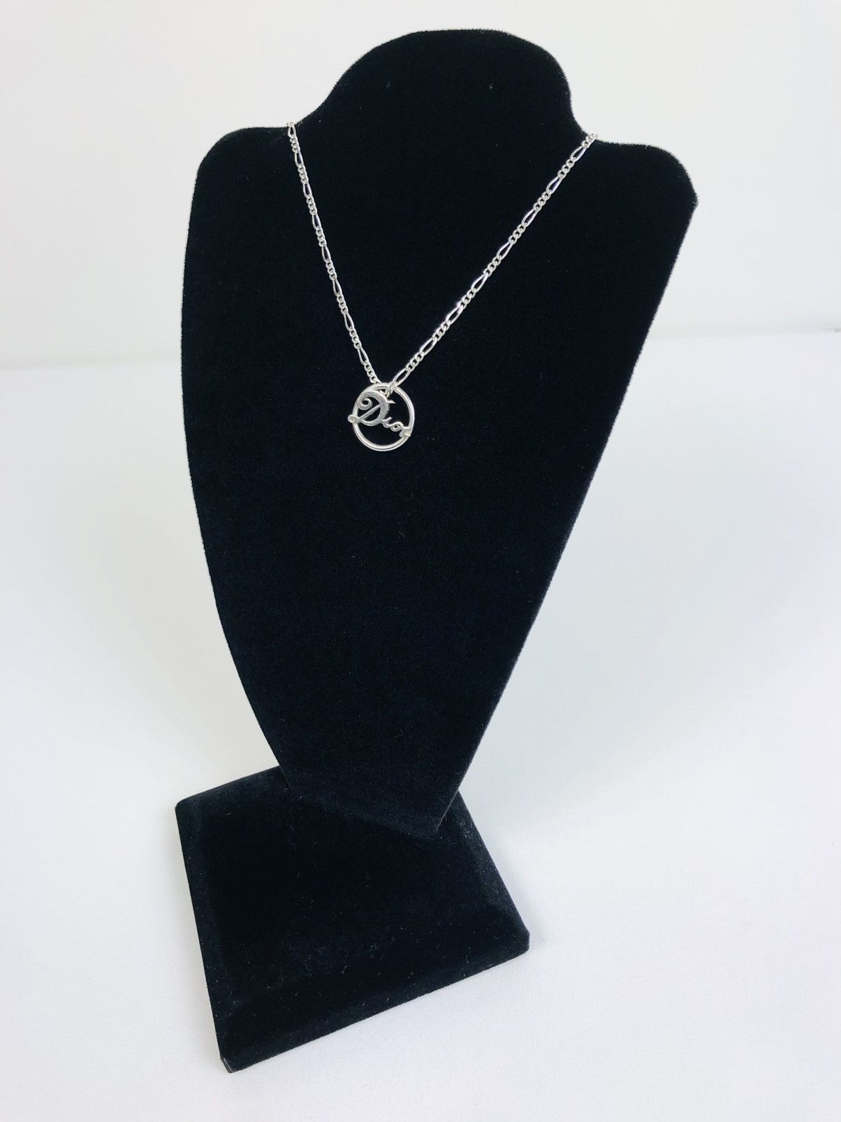 Dior cursive logo necklace