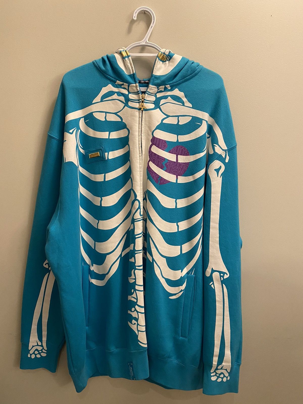 LRG × Vintage LRG Dead Serious Skeleton Hoodie YE Worn Size US XXL / EU 58 / 5 - 1 Thumbnail