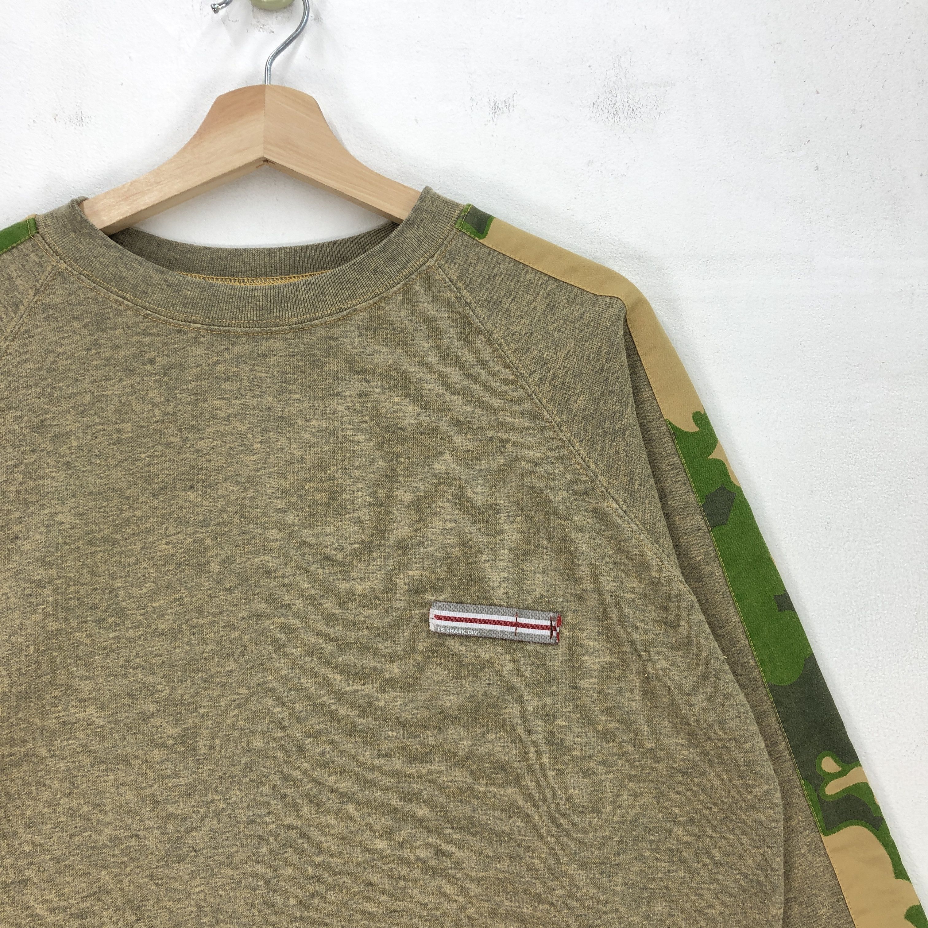 Diesel × Vintage Vintage Diesel Sweatshirt Diesel Shark Crewneck Sweater Size US L / EU 52-54 / 3 - 5 Thumbnail