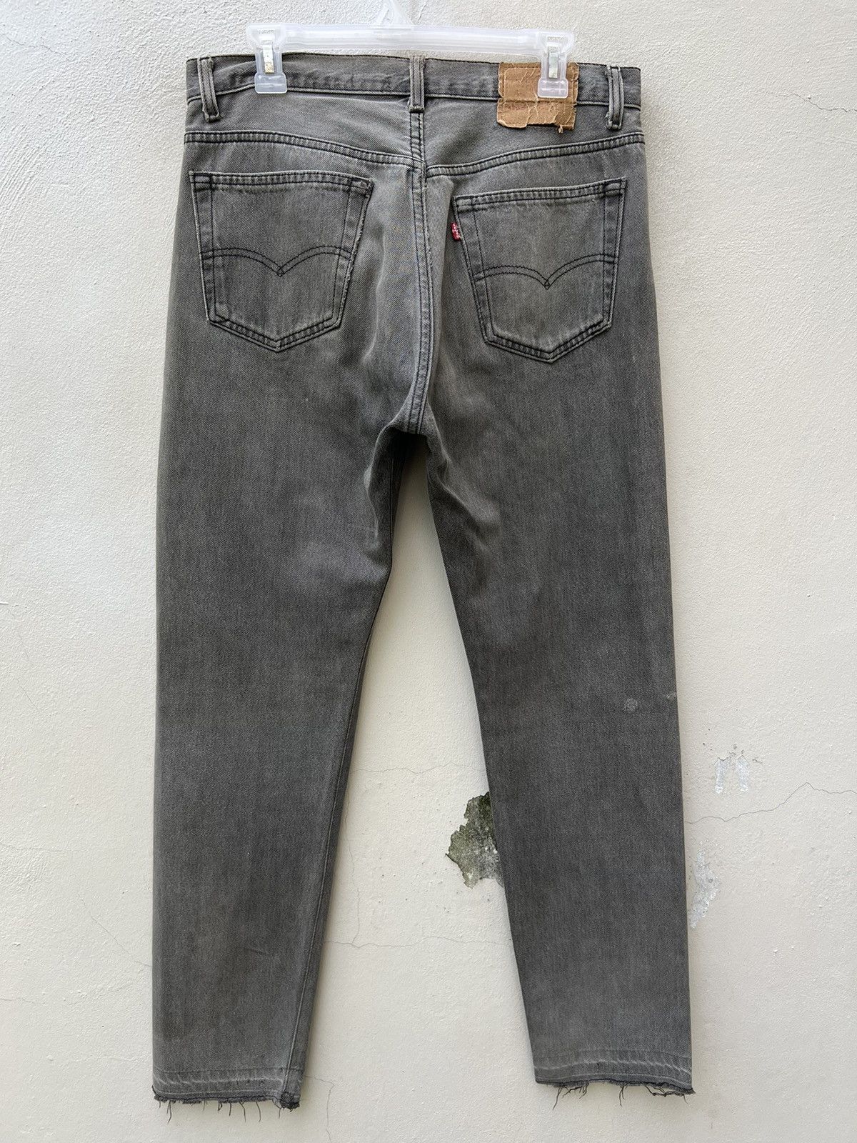Levi's Vintage 80s Levi’s 501 Faded Black Denim Jeans Size US 32 / EU 48 - 15 Thumbnail