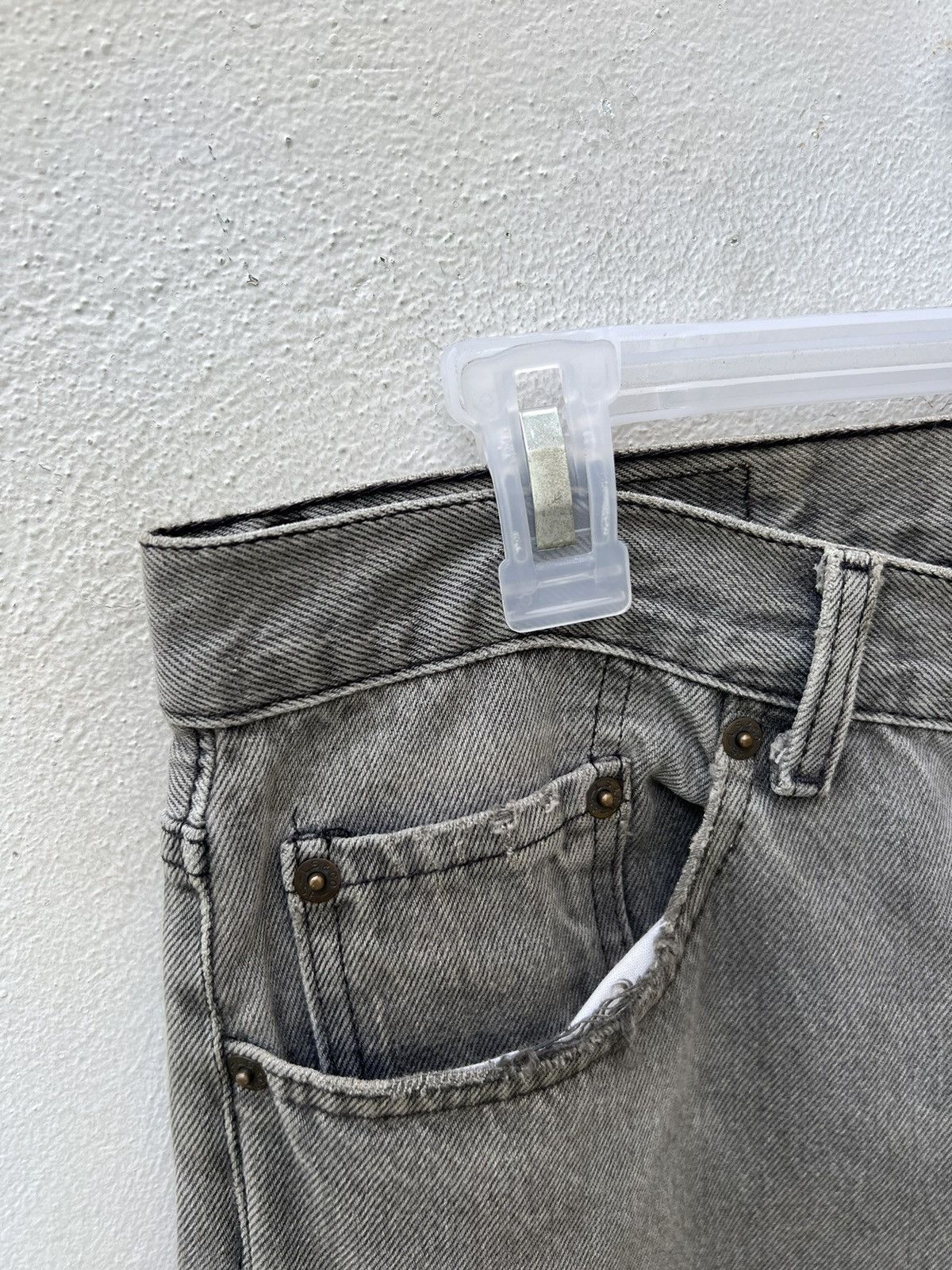 Levi's Vintage 80s Levi’s 501 Faded Black Denim Jeans Size US 32 / EU 48 - 8 Thumbnail