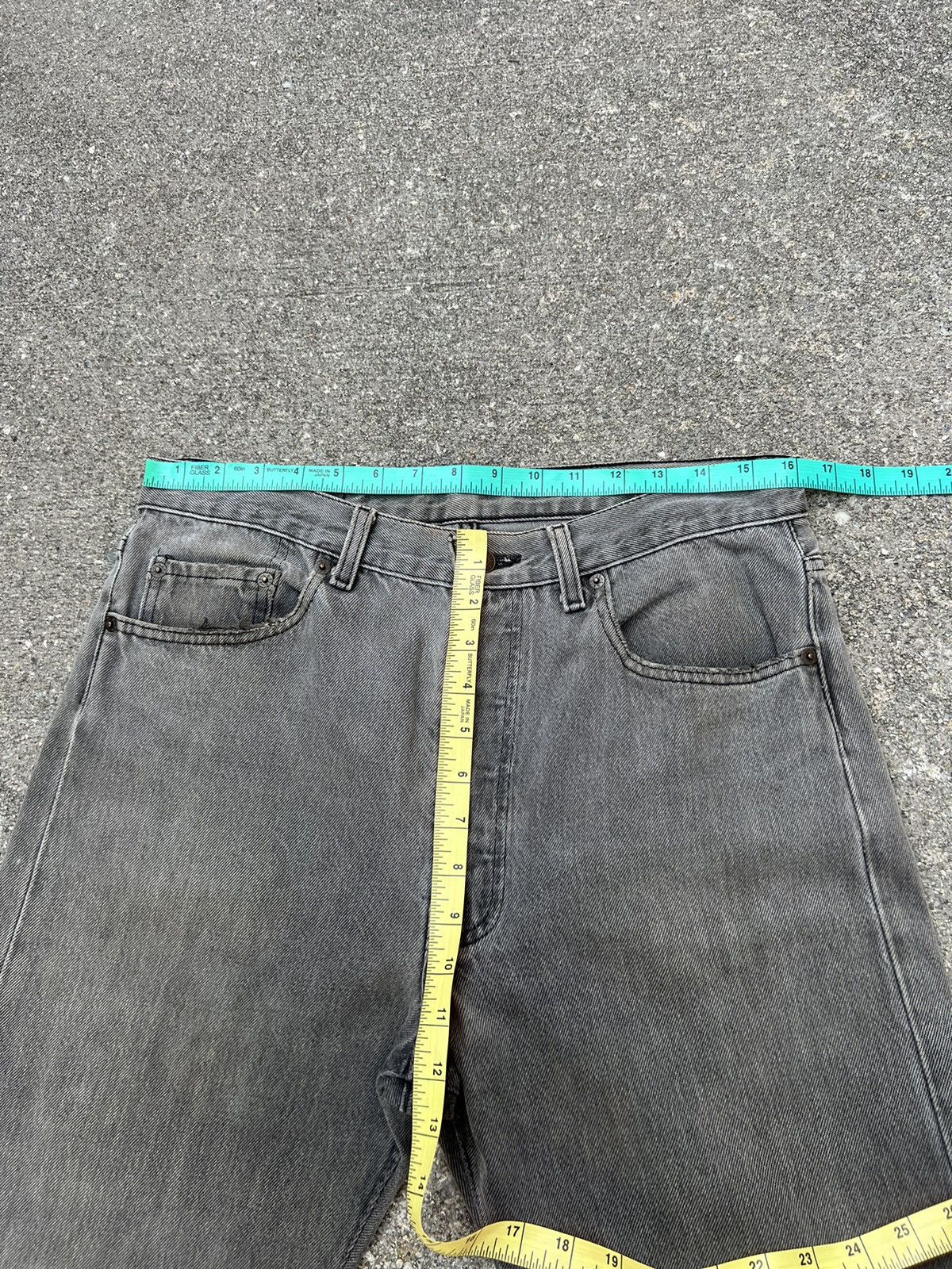 Levi's Vintage 80s Levi’s 501 Faded Black Denim Jeans Size US 32 / EU 48 - 2 Thumbnail