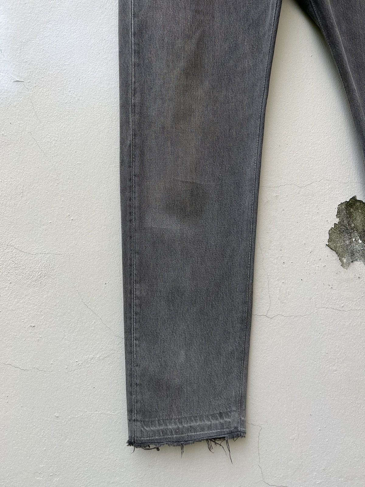 Levi's Vintage 80s Levi’s 501 Faded Black Denim Jeans Size US 32 / EU 48 - 9 Thumbnail
