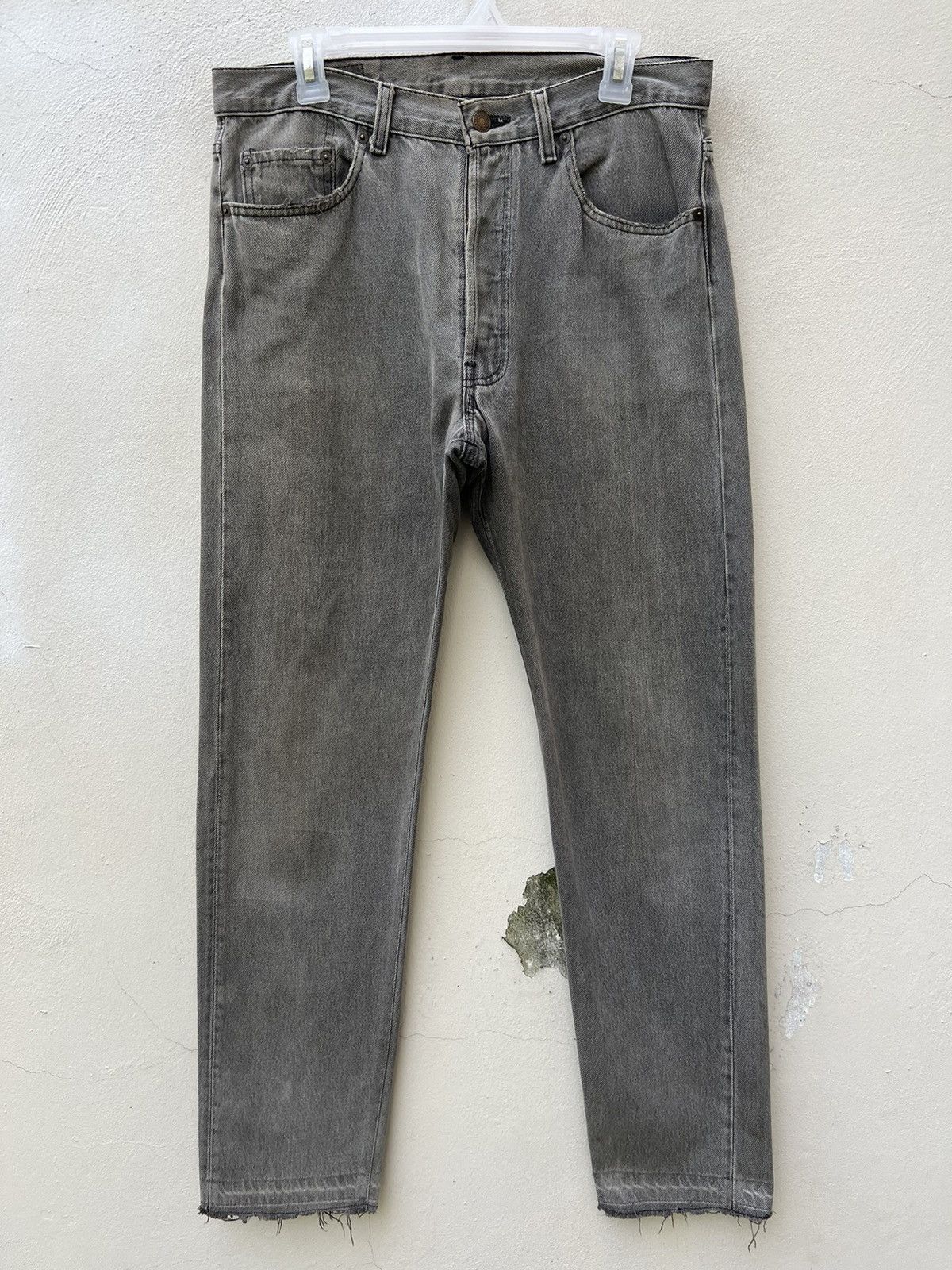 Levi's Vintage 80s Levi’s 501 Faded Black Denim Jeans Size US 32 / EU 48 - 6 Thumbnail