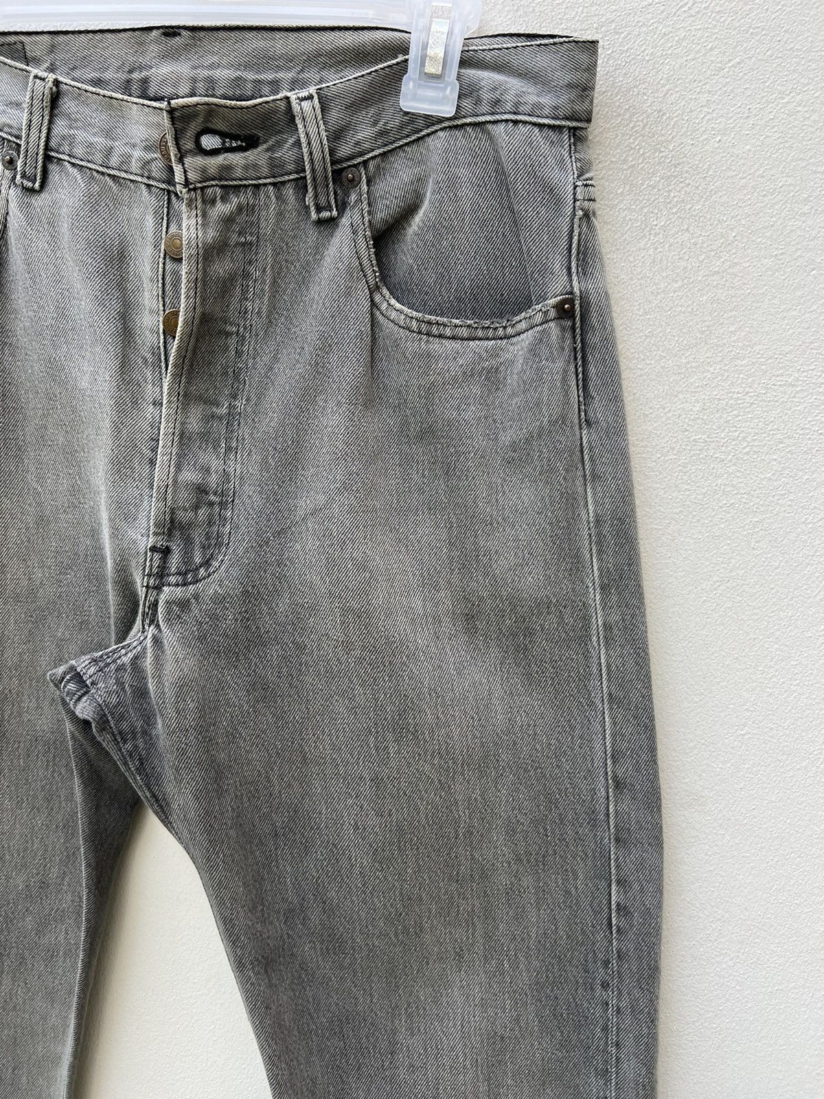 Levi's Vintage 80s Levi’s 501 Faded Black Denim Jeans Size US 32 / EU 48 - 11 Thumbnail