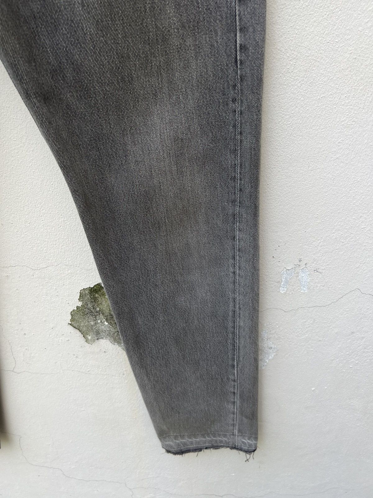 Levi's Vintage 80s Levi’s 501 Faded Black Denim Jeans Size US 32 / EU 48 - 12 Thumbnail