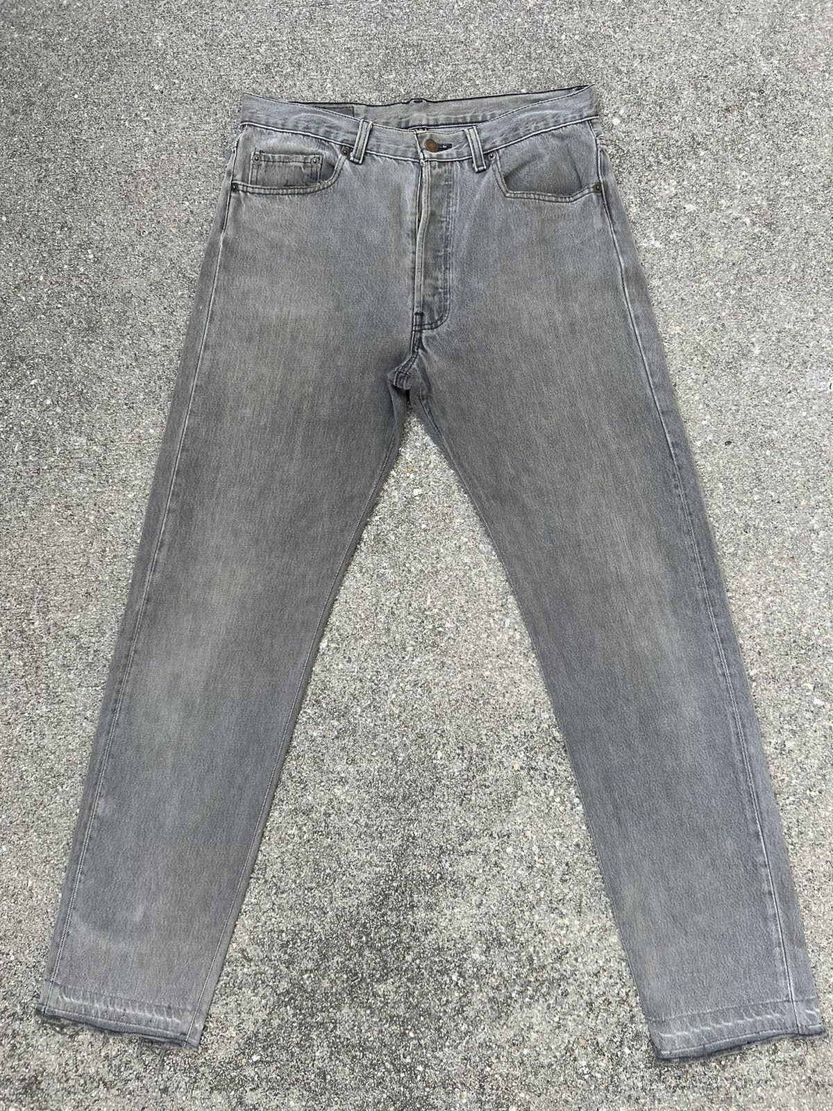 Levi's Vintage 80s Levi’s 501 Faded Black Denim Jeans Size US 32 / EU 48 - 1 Thumbnail
