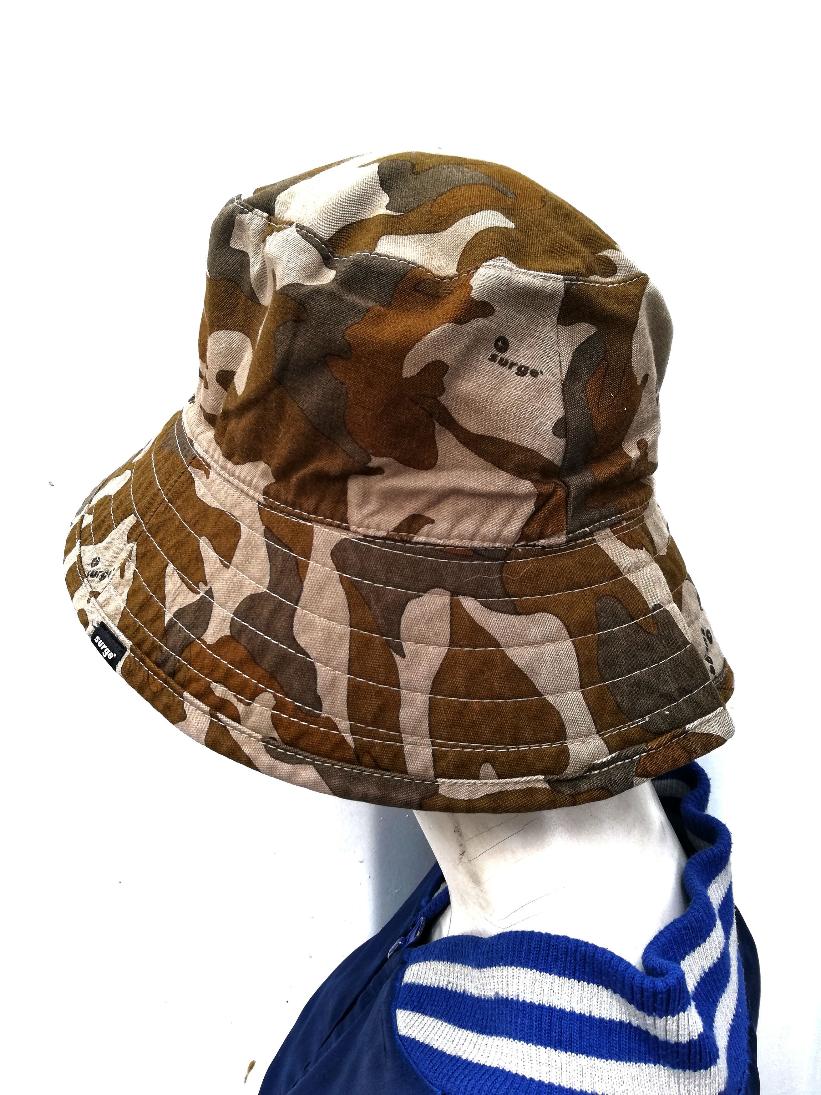 Japanese Brand 🔥SUMMER SALE 🏖 Surge* Camo Flag Reversible Bucket Hat Size ONE SIZE - 4 Thumbnail