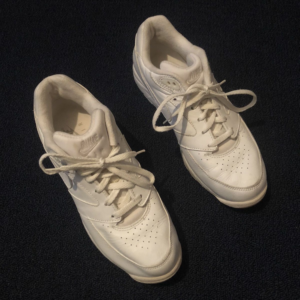 Nike Vintage Rare 1995 Nike Air Max Swoosh Tennis Shoes Aces Size US 9 / EU 42 - 2 Thumbnail