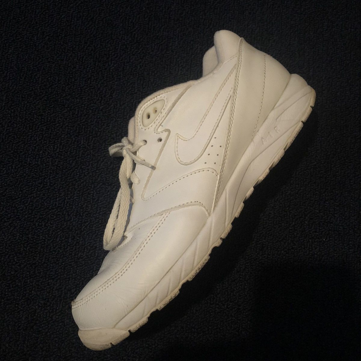 Nike Vintage Rare 1995 Nike Air Max Swoosh Tennis Shoes Aces Size US 9 / EU 42 - 10 Thumbnail