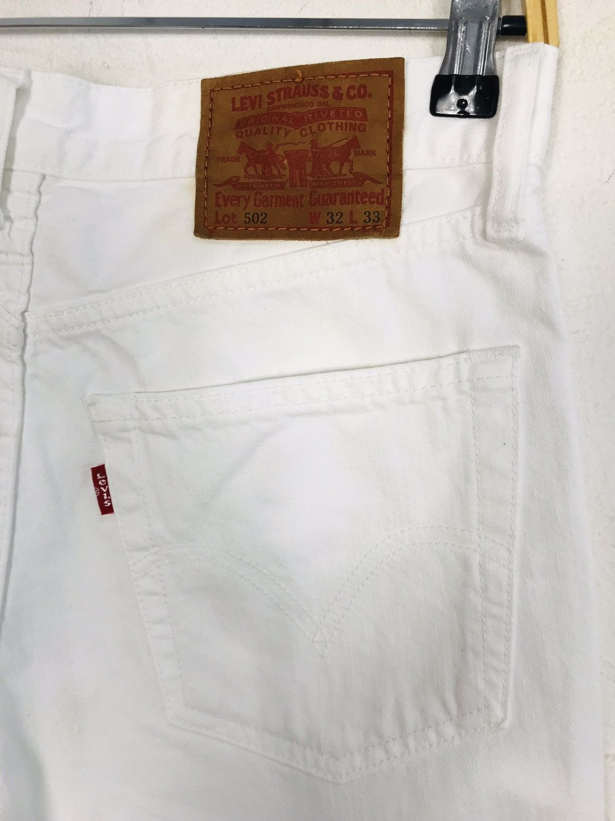 Japanese Brand × Levi's × Vintage Vintage Levi’s 502 Jeans White Colour Zipper Style Size US 31 - 10 Thumbnail