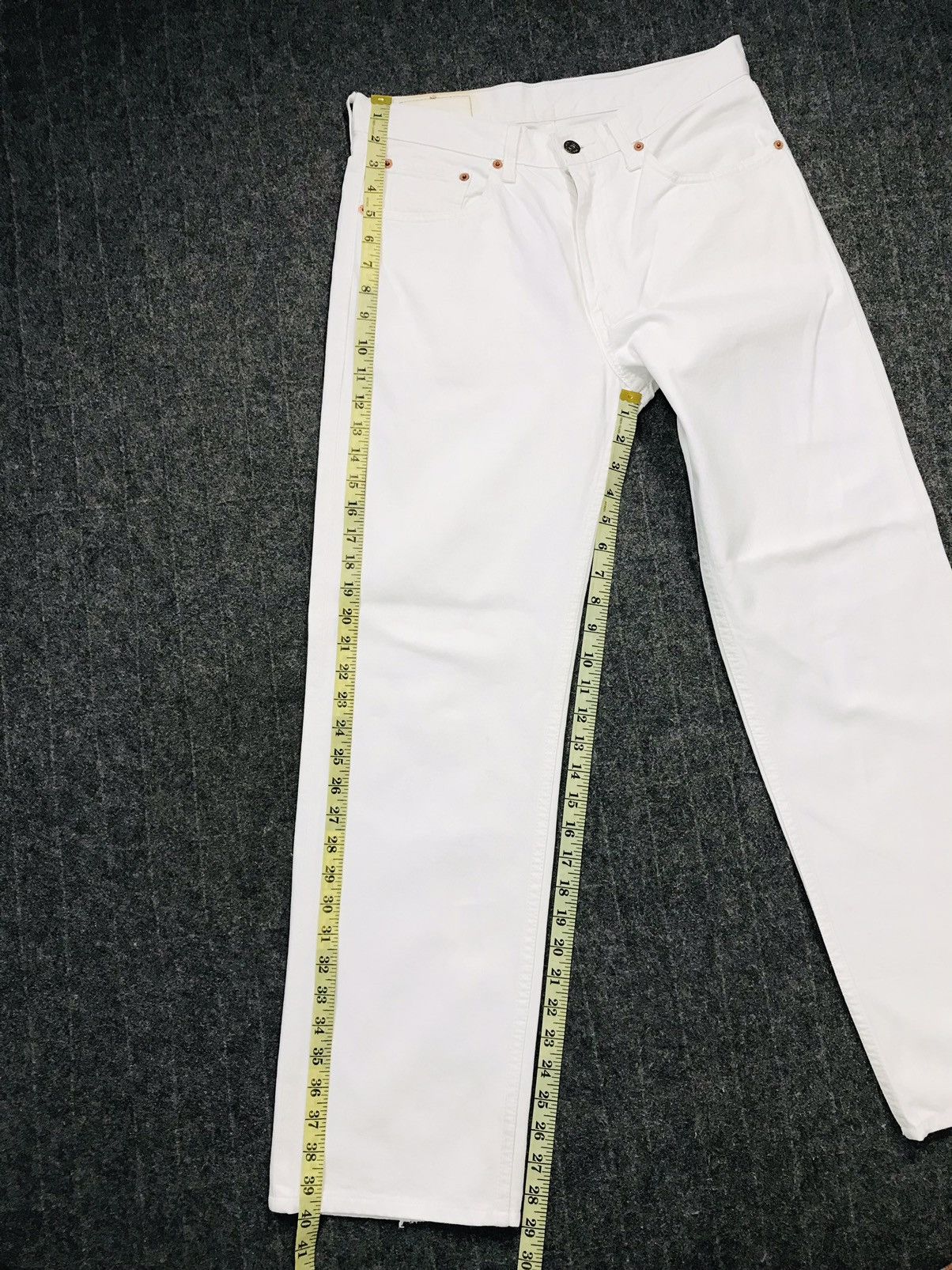 Japanese Brand × Levi's × Vintage Vintage Levi’s 502 Jeans White Colour Zipper Style Size US 31 - 18 Thumbnail