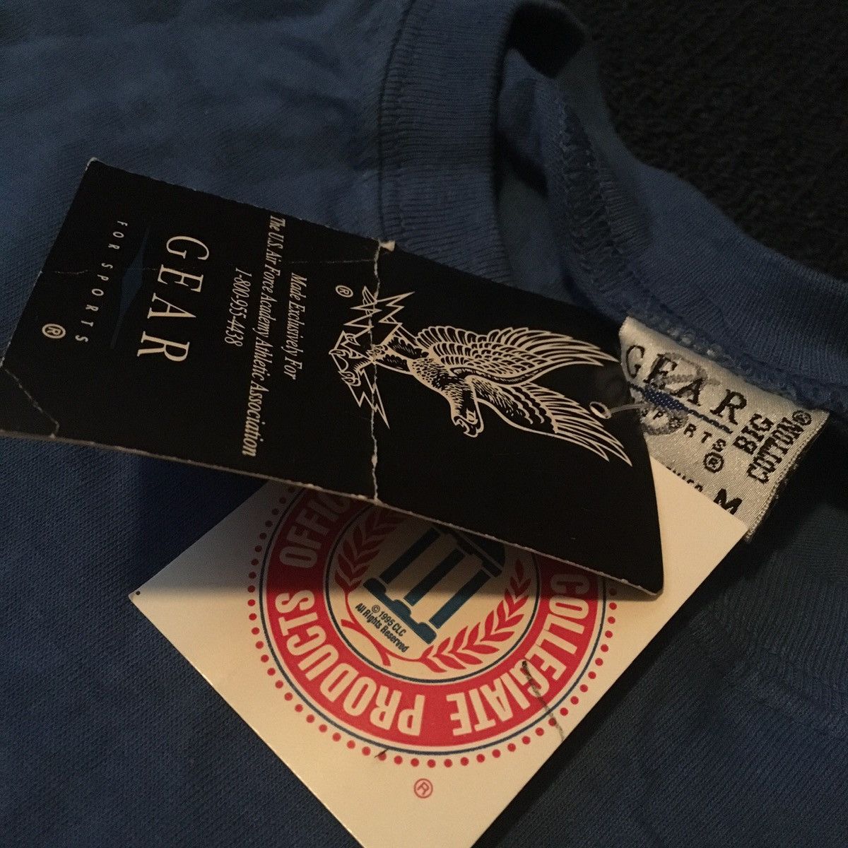 Vintage Vintage 1990s Air Force Football Champions For A New Era Tee Size US M / EU 48-50 / 2 - 7 Thumbnail