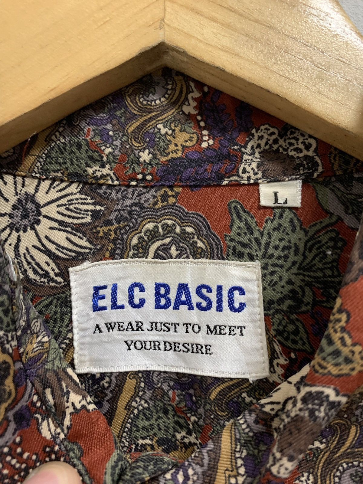Vintage ❤️‍🔥SENDOFFERS❤️‍🔥 Paisley Hawaiian Print Button Up Ls Shirts Size US M / EU 48-50 / 2 - 5 Thumbnail