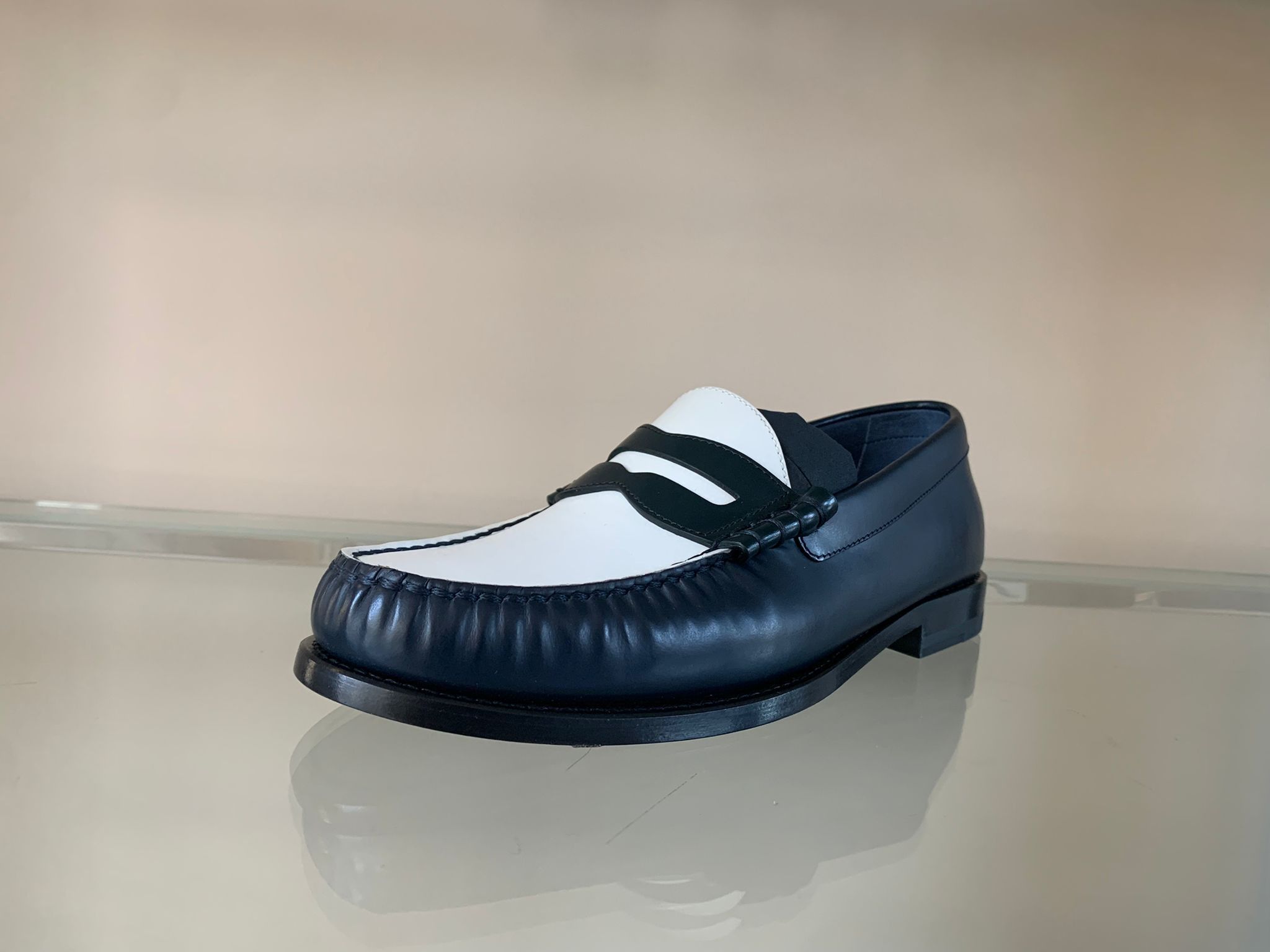 Celine o1rshd1 Loafer 15 Shoes in Dark Navy Size US 7.5 / EU 40-41 - 1 Thumbnail