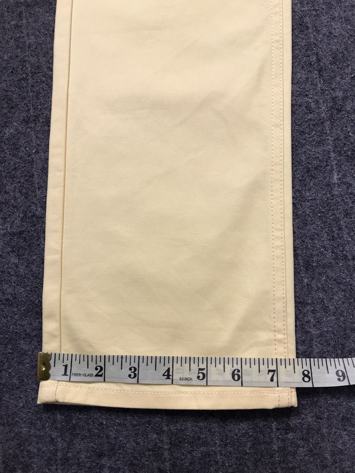 Levi's × Vintage Vintage Levi’s 519 Colour Yellow Zipper Design Size US 29 - 21 Thumbnail