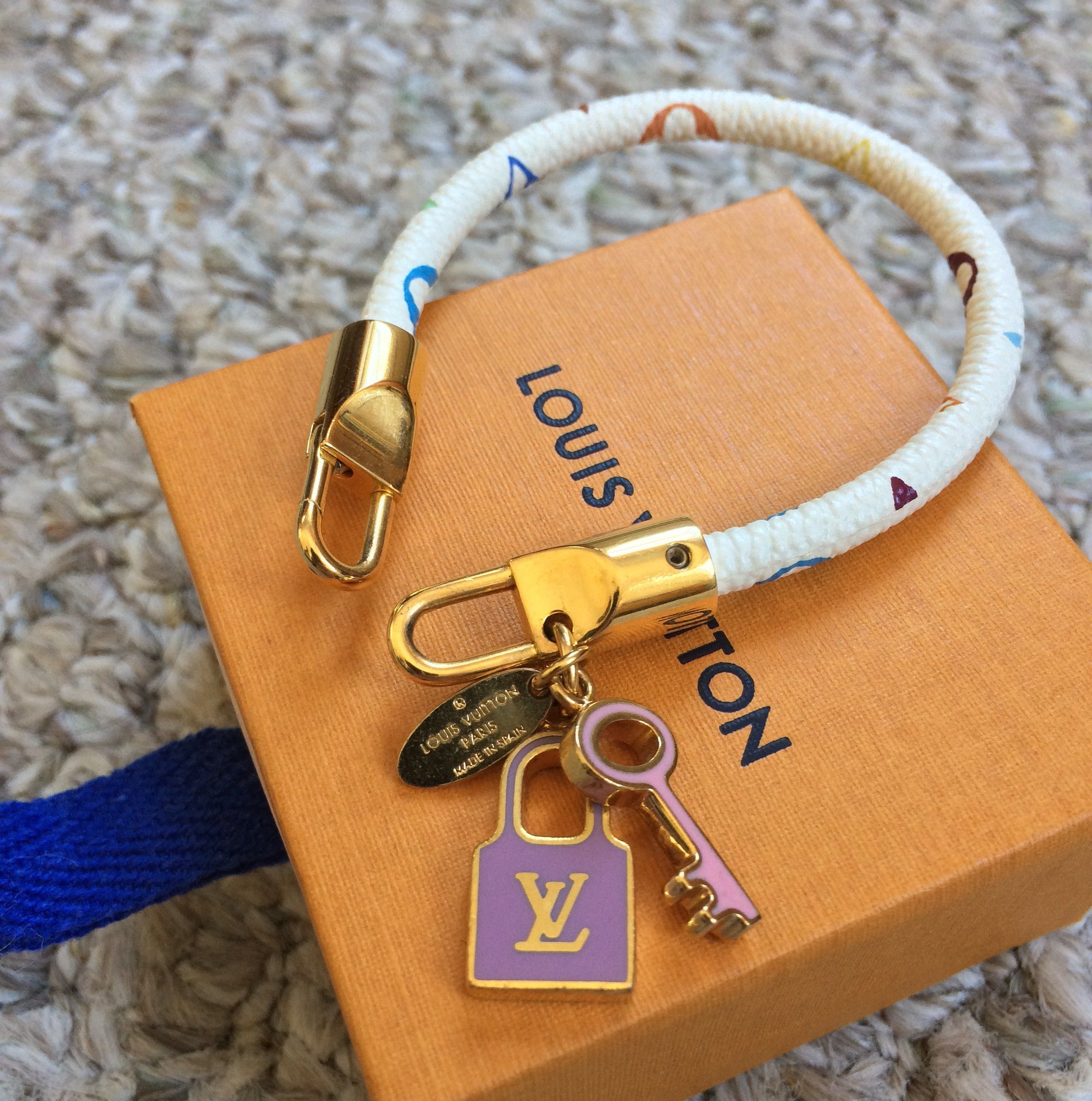 Louis Vuitton × Takashi Murakami S/S 2003 Louis Vuitton x Murakami Monogram Luck It Bracelet Size ONE SIZE - 4 Thumbnail